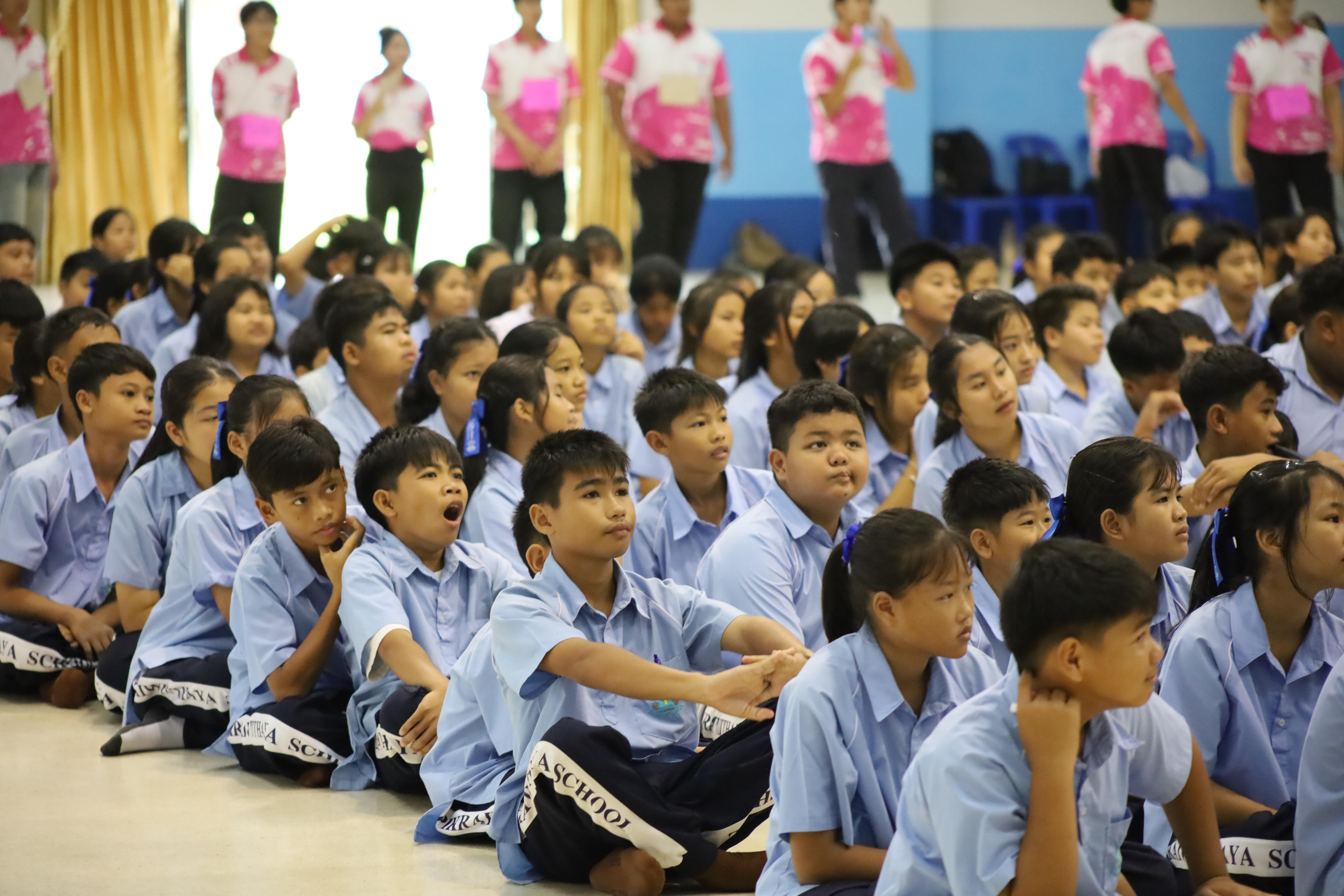 54. จัดกิจกรรมอบรมพัฒนาทักษะทางด้านเทคโนโลยี ให้กับนักเรียนโรงเรียนพิไกรวิทยา