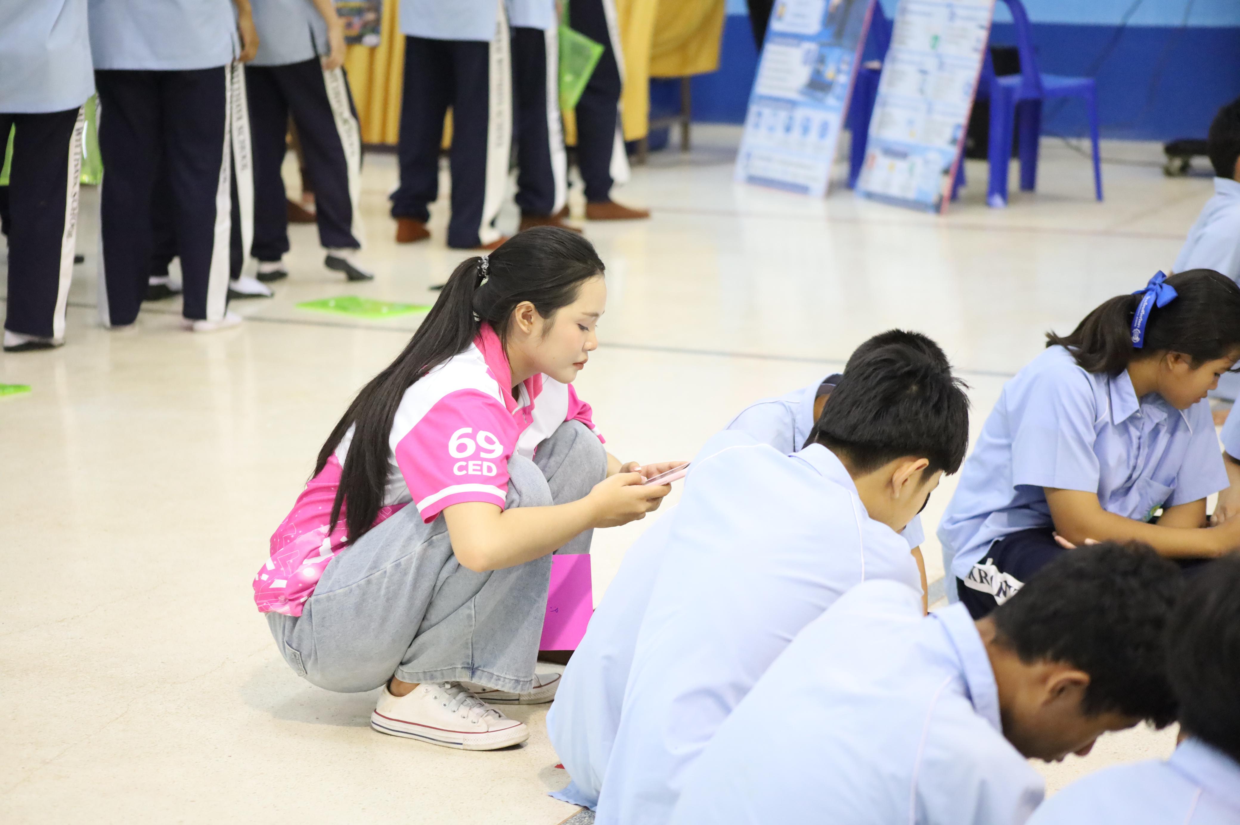 79. จัดกิจกรรมอบรมพัฒนาทักษะทางด้านเทคโนโลยี ให้กับนักเรียนโรงเรียนพิไกรวิทยา