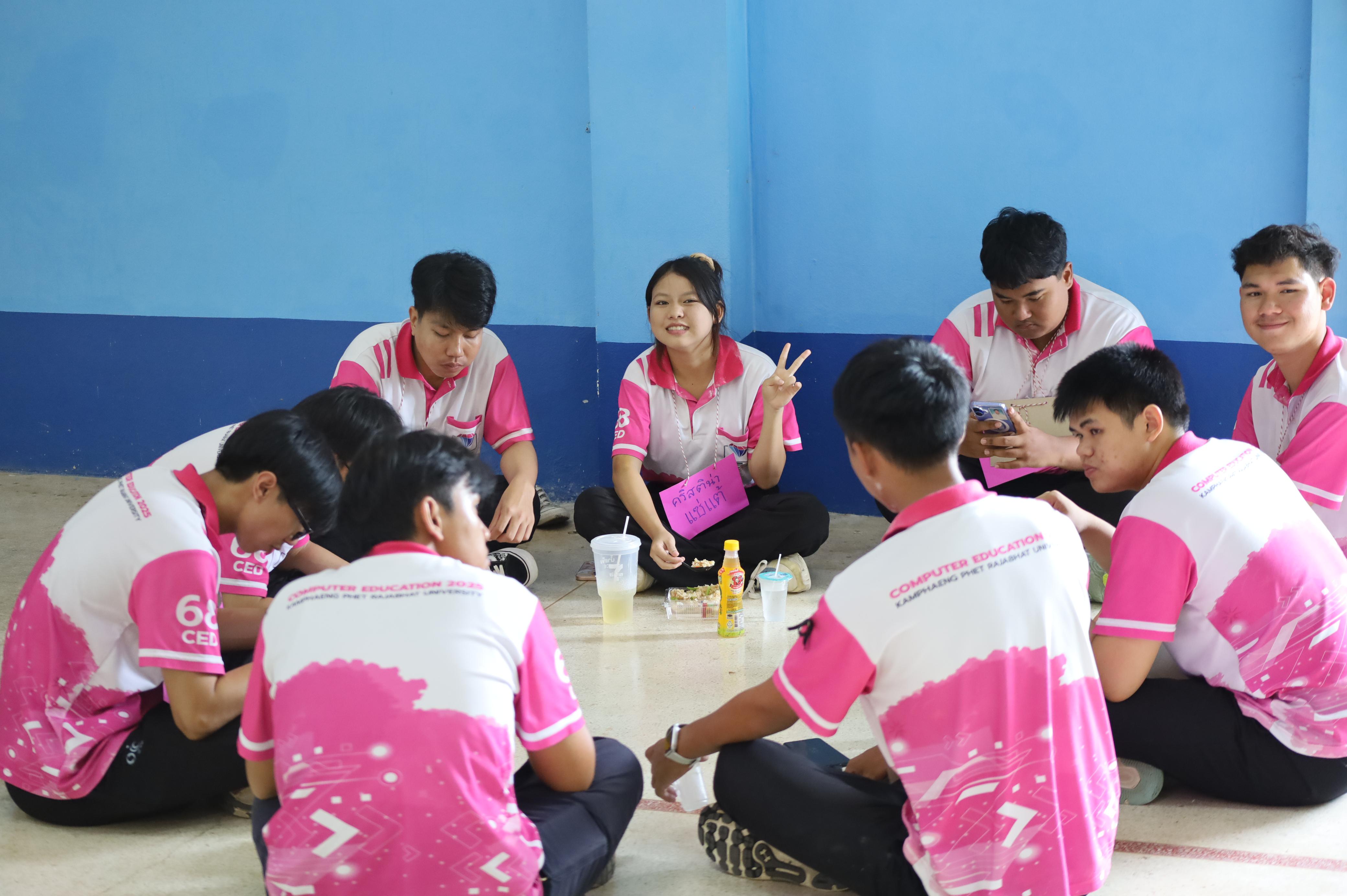 93. จัดกิจกรรมอบรมพัฒนาทักษะทางด้านเทคโนโลยี ให้กับนักเรียนโรงเรียนพิไกรวิทยา