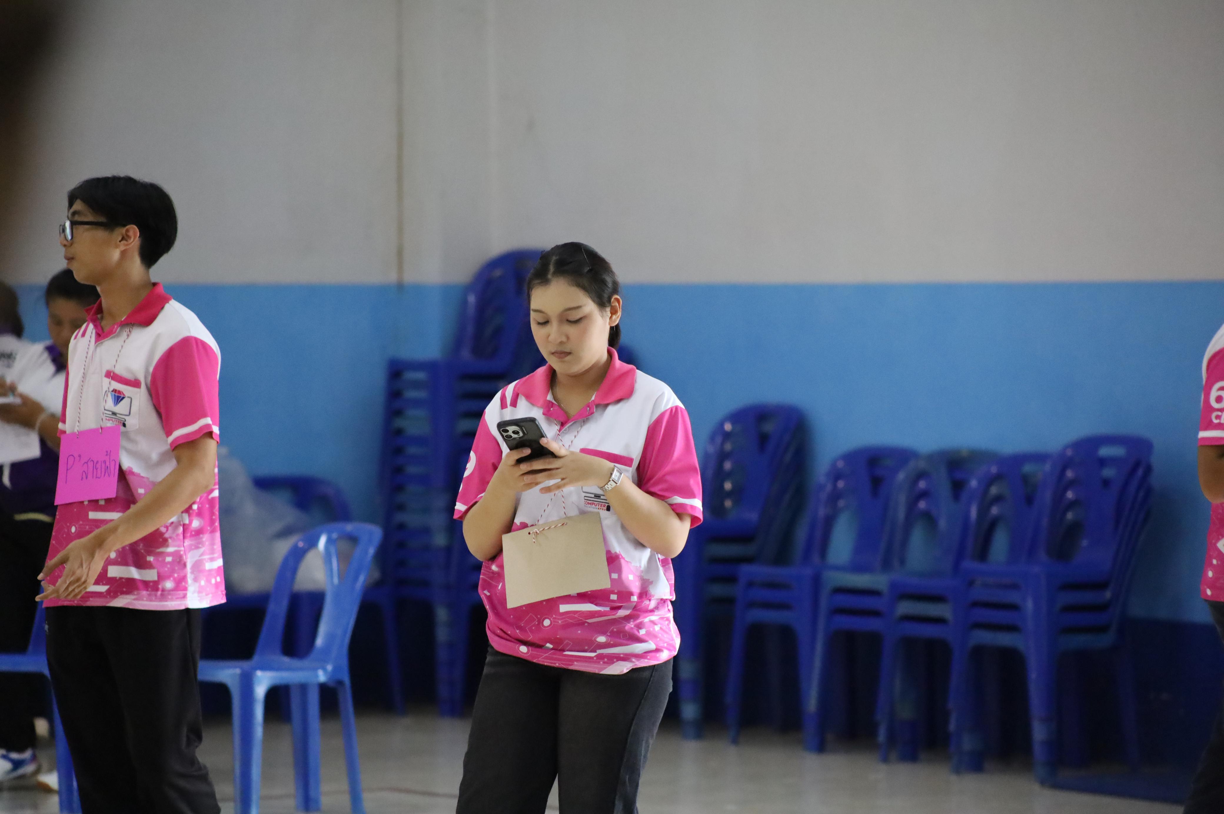 124. จัดกิจกรรมอบรมพัฒนาทักษะทางด้านเทคโนโลยี ให้กับนักเรียนโรงเรียนพิไกรวิทยา