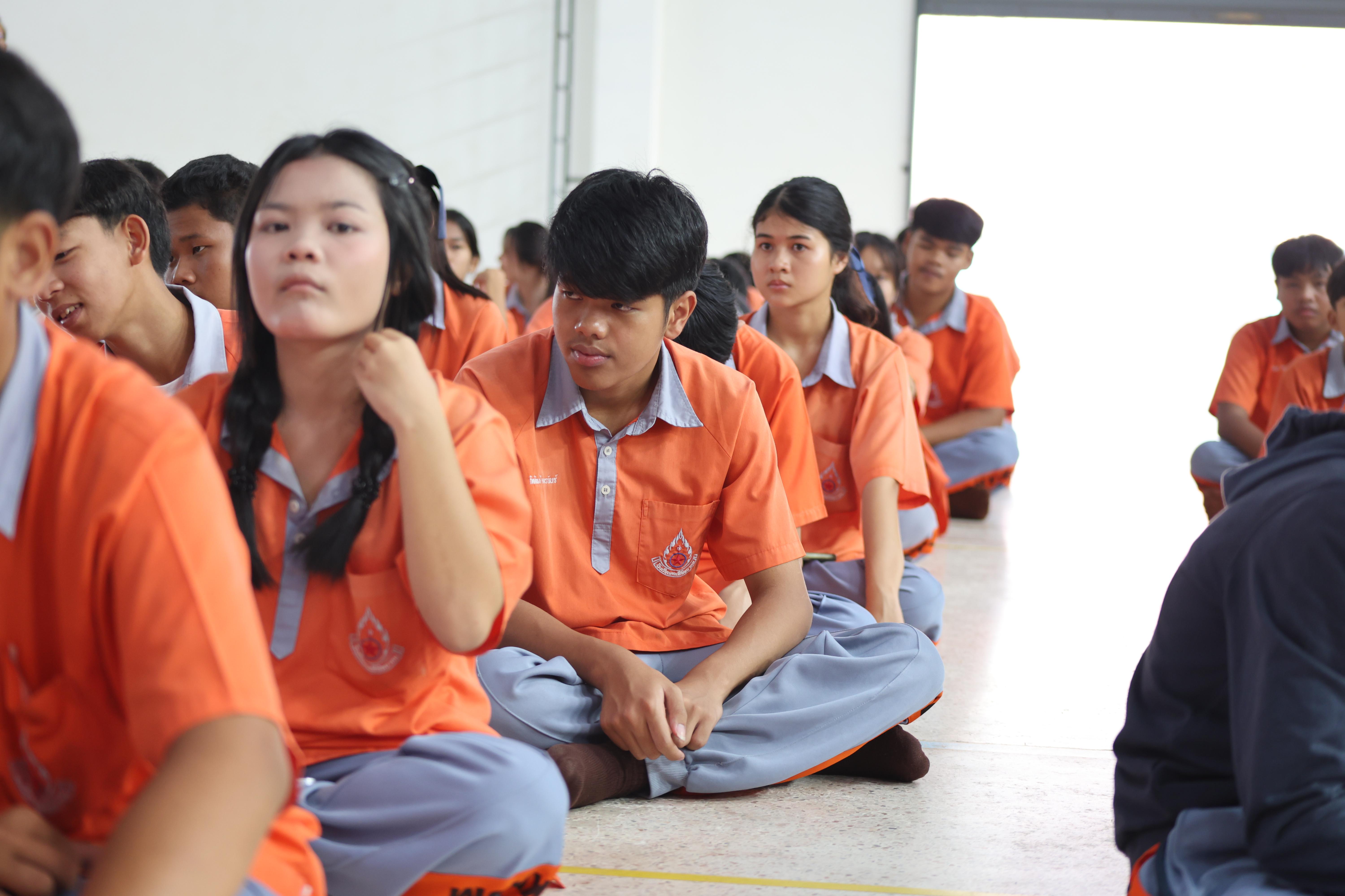 37. โปรแกรมวิชาคอมพิวเตอร์มหาวิทยาลัยราชภัฎกำแพงเพชร จัดกิจกรรมอบรมพัฒนาทักษะทางด้านเทคโนโลยี ให้กับนักเรียนโรงเรียนคณฑีพิทยาคม