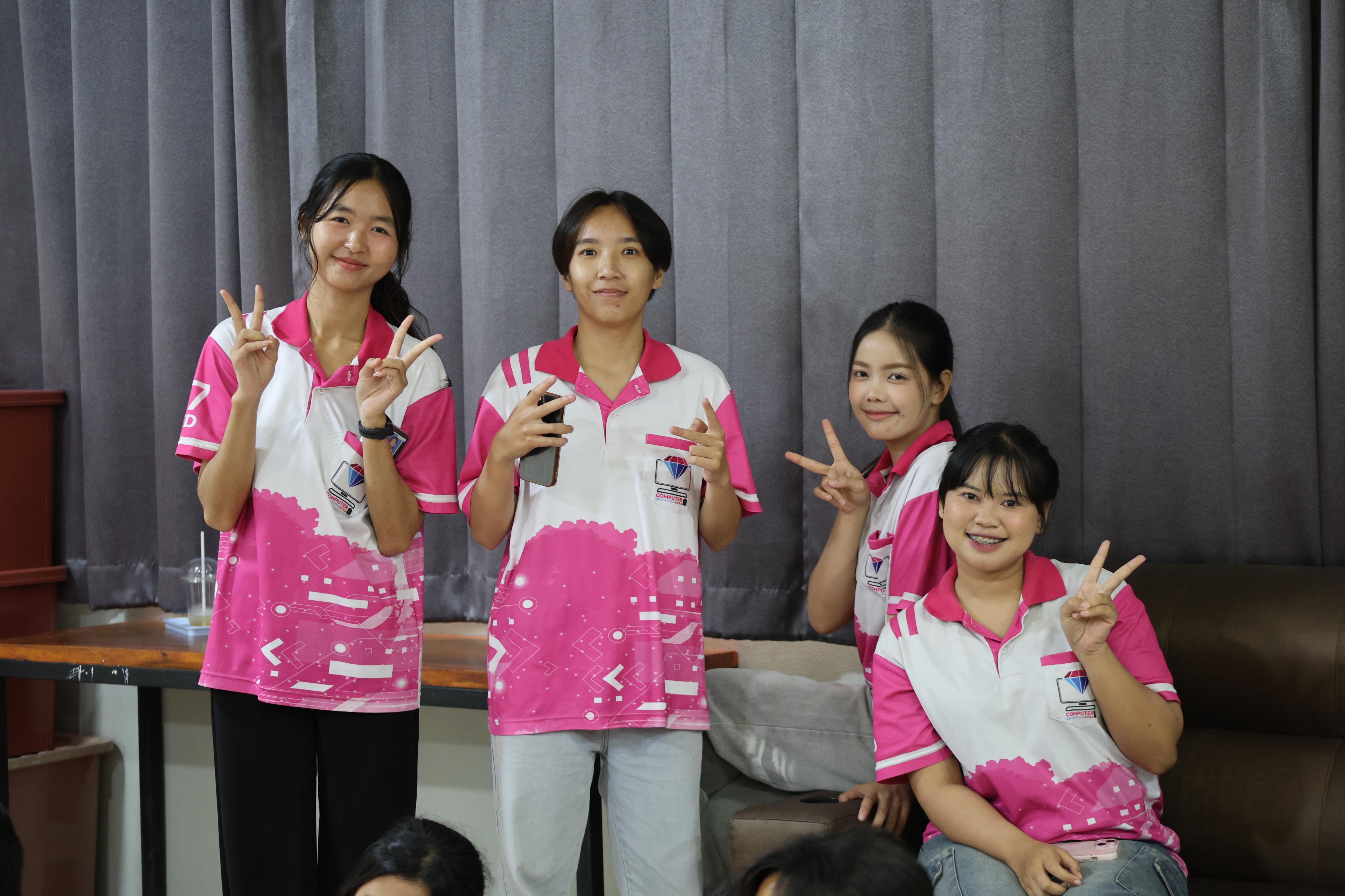 80. โปรแกรมวิชาคอมพิวเตอร์มหาวิทยาลัยราชภัฎกำแพงเพชร จัดกิจกรรมอบรมพัฒนาทักษะทางด้านเทคโนโลยี ให้กับนักเรียนโรงเรียนคณฑีพิทยาคม