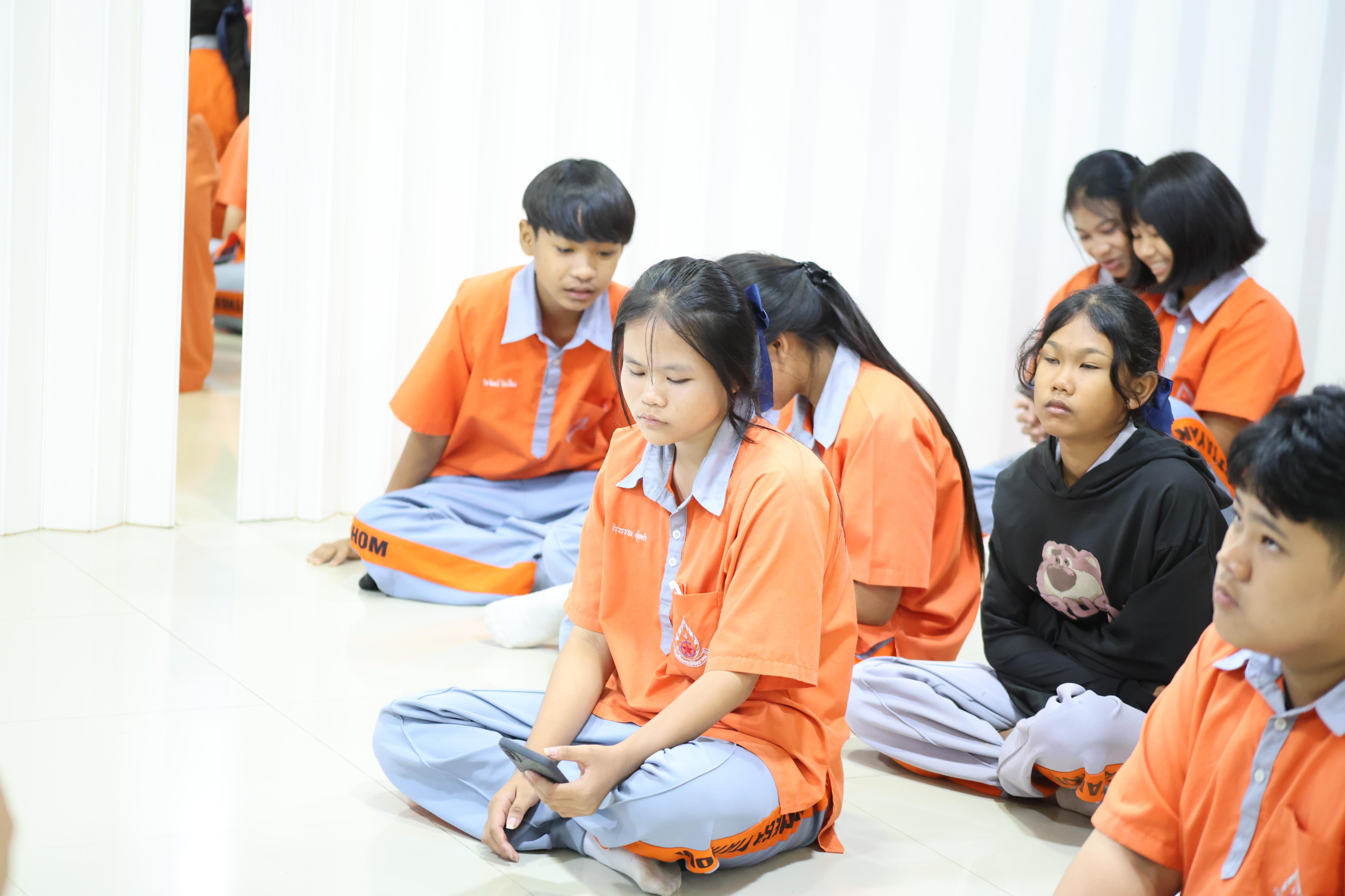 117. โปรแกรมวิชาคอมพิวเตอร์มหาวิทยาลัยราชภัฎกำแพงเพชร จัดกิจกรรมอบรมพัฒนาทักษะทางด้านเทคโนโลยี ให้กับนักเรียนโรงเรียนคณฑีพิทยาคม