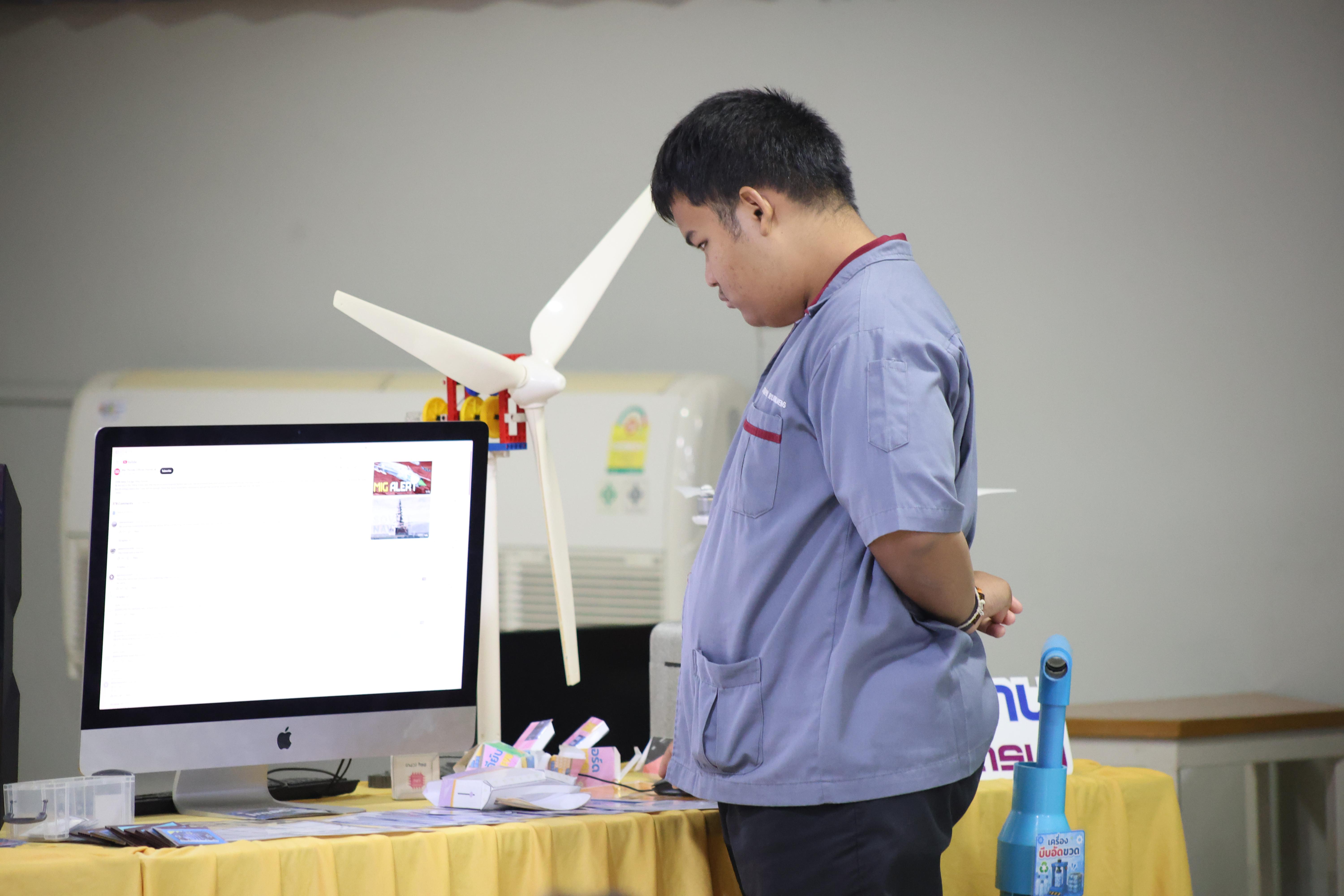 187. โปรแกรมวิชาคอมพิวเตอร์มหาวิทยาลัยราชภัฎกำแพงเพชร จัดกิจกรรมอบรมพัฒนาทักษะทางด้านเทคโนโลยี ให้กับนักเรียนโรงเรียนคณฑีพิทยาคม