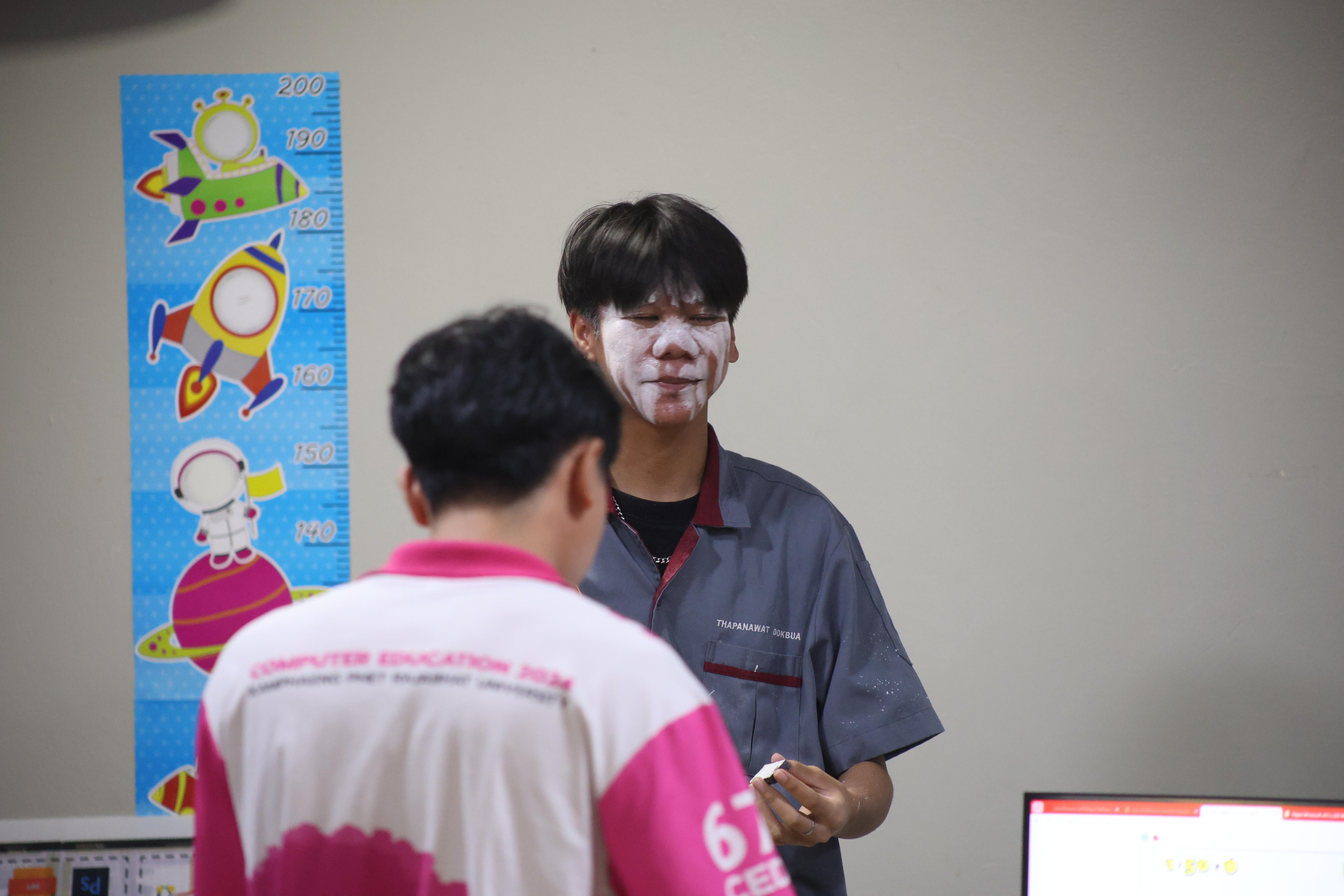 247. โปรแกรมวิชาคอมพิวเตอร์มหาวิทยาลัยราชภัฎกำแพงเพชร จัดกิจกรรมอบรมพัฒนาทักษะทางด้านเทคโนโลยี ให้กับนักเรียนโรงเรียนคณฑีพิทยาคม