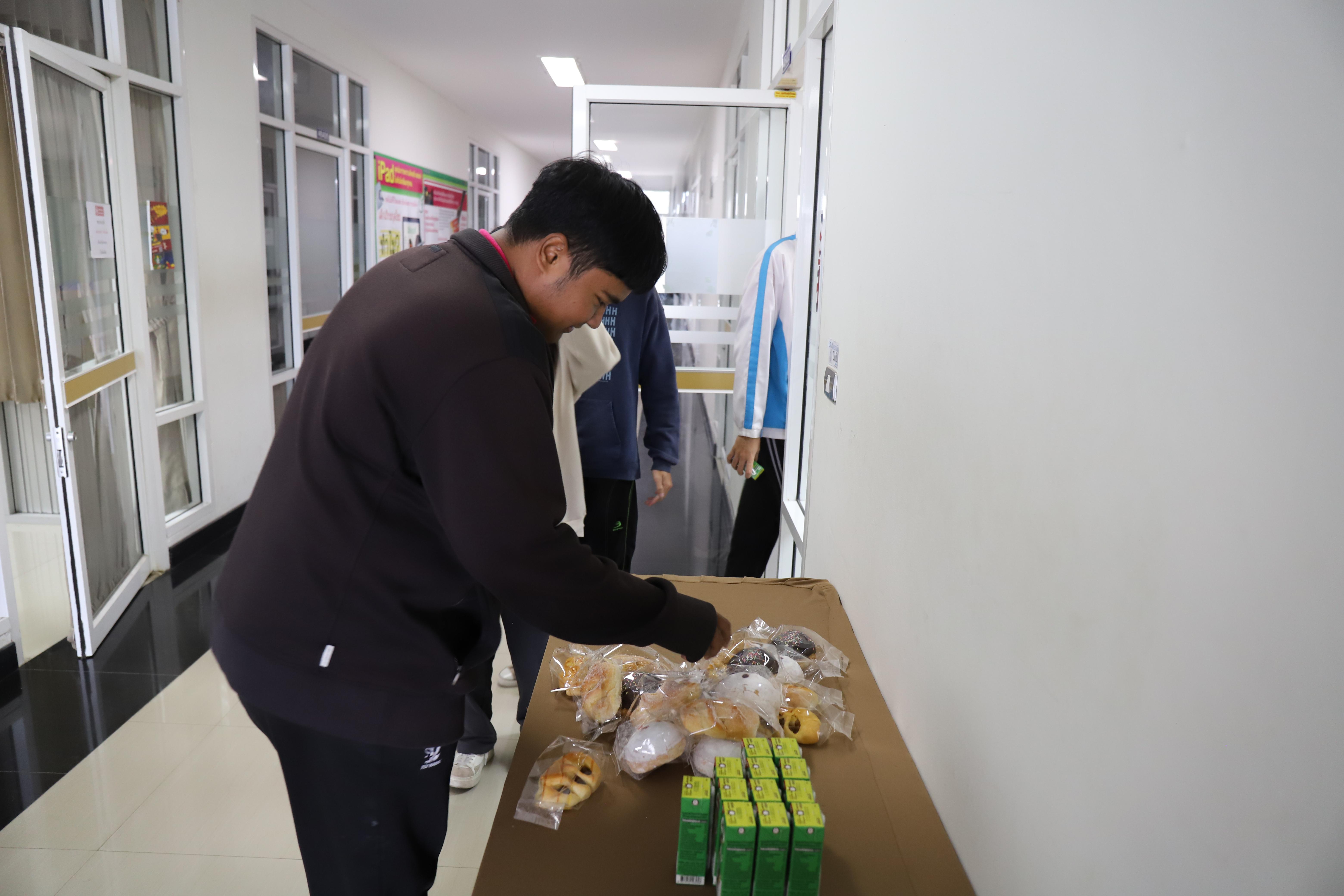 90. อบรมนักศึกษาคอมพิวเตอร์