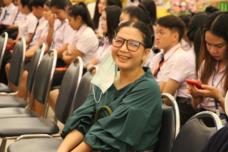 ภาพที่ 5. ฝ่ายฝึกประสบการณ์วิชาชีพครู จัดนิทรรศการนักศึกษาฝึกประสบการณ์วิชาชีพครู ปีการศึกษา2562 ภาพที่ 5. ฝ่ายฝึกประสบการณ์วิชาชีพครู จัดนิทรรศการนักศึกษาฝึกประสบการณ์วิชาชีพครู ปีการศึกษา2562