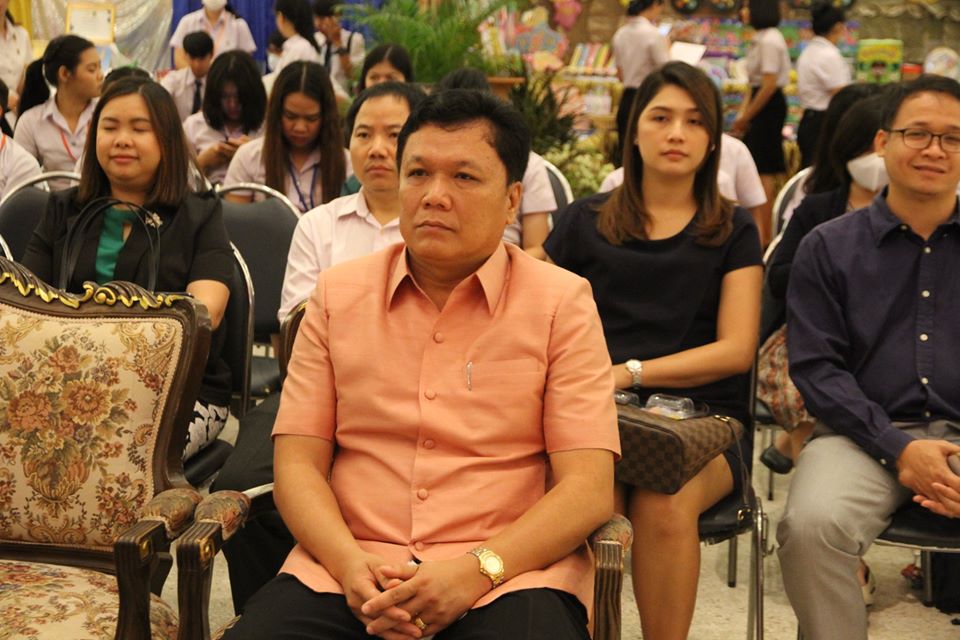 ภาพที่ 6. ฝ่ายฝึกประสบการณ์วิชาชีพครู จัดนิทรรศการนักศึกษาฝึกประสบการณ์วิชาชีพครู ปีการศึกษา2562 ภาพที่ 6. ฝ่ายฝึกประสบการณ์วิชาชีพครู จัดนิทรรศการนักศึกษาฝึกประสบการณ์วิชาชีพครู ปีการศึกษา2562