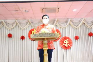 73. วันที่ 9 กุมภาพันธ์ 2565 ที่หอประชุมครุร่มสัก 1 มหาวิทยาลัยราชภัฏกำแพงเพชร ผู้ช่วยศาสตราจารย์ ดร.ไตรรงค์ เปลี่ยนแสง รองคณบดีคณะครุศาสตร์ ฝ่ายกิจการนักศึกษาและศิลปวัฒนธรรม เป็นประธานเปิดโครงการตรุษจีน ของนักศึกษาโปรแกรมวิชาภาษาจีน คณะครุศาสตร์