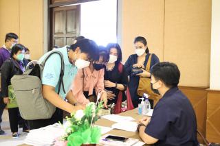 15. โครงการเตรียมความพร้อมก่อนสอบรับใบอนุญาตประกอบวิชาชีพครู ประจำปี 2565 ระหว่างวันที่ 12-13 กุมภาพันธ์ 2565 ณ หอประชุมทีปังกรรัศมีโชติ มหาวิทยาลัยราชภัฏกำแพงเพชร