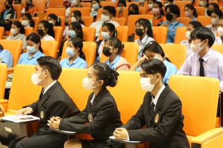 41. วันที่ 26 ตุลาคม 2565 โปรแกรมวิชาภาษาไทย โดยนักศึกษาชั้นปีที่ จัดกิจกรรมสัมมนา "สอนอย่างไรให้สนุกในศตวรรษที่21"