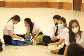 81. วันที่ 27 กรกฎาคม 2566  ฝ่ายฝึกประสบการณ์วิชาชีพนักศึกษา  ได้จัดกิจกรรมสัมมนากลางภาค  ภาคเรียนที่ 1 ประจำปีการศึกษา 2566  เพื่อให้นักศึกษาได้มาร่วมเสวนาเกี่ยวกับปัญหา หรือสิ่งที่พบในสถานศึกษาระหว่างออกฝึกประสบการณ์
