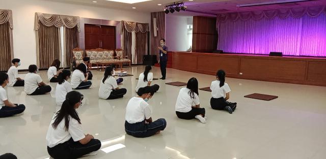 1. กิจกรรมส่งเสริมคุณธรรมจริยธรรม สำหรับนักศึกษาชั้นปีที่ 1