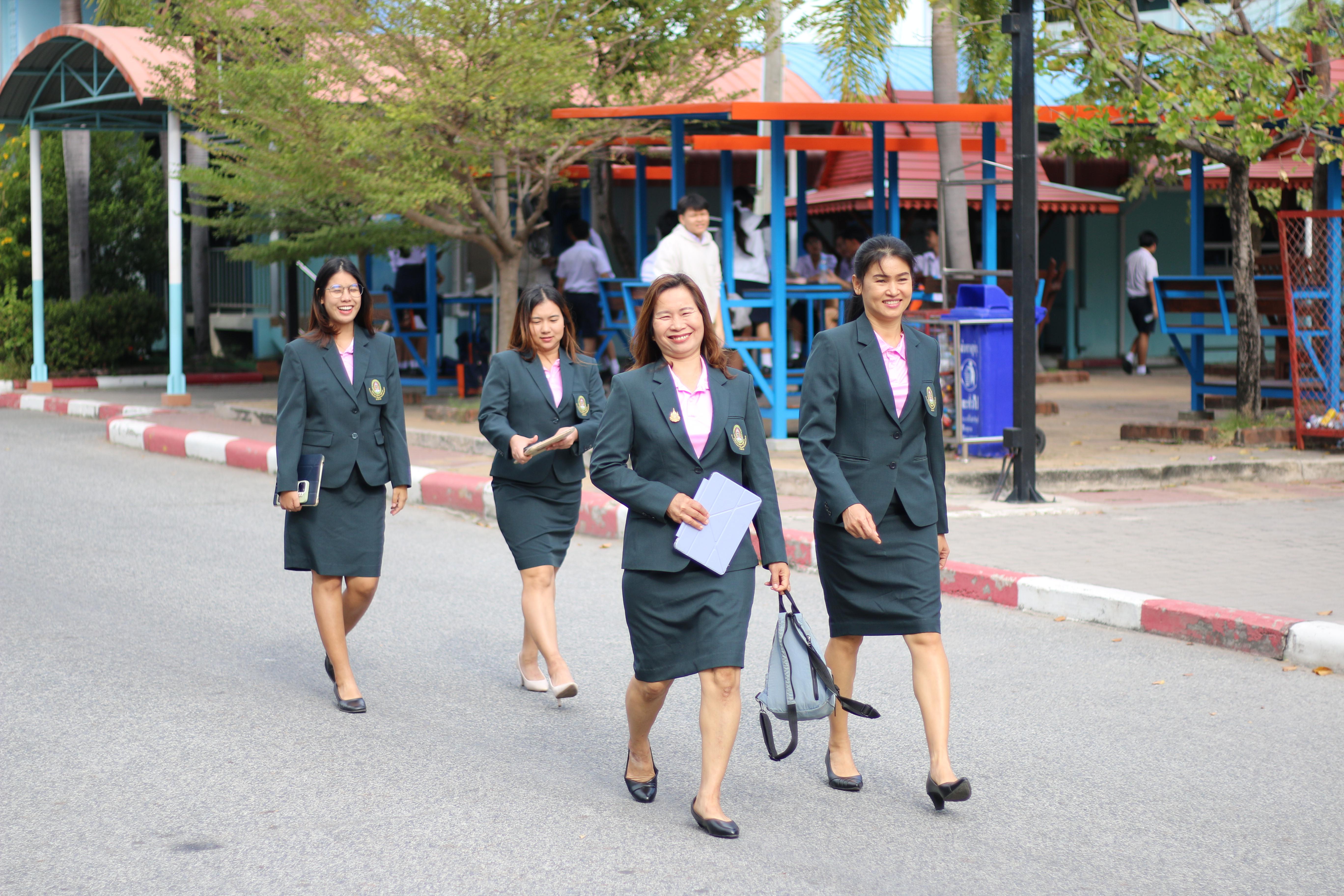 2. กิจกรรมศึกษาดูงานภายในประเทศ ป.โท 26.12.2567 - 01
