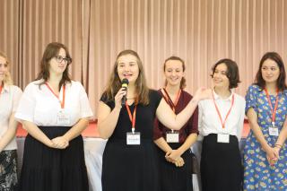 73. ENGLISH CULTURAL EXCHANGE CAMP