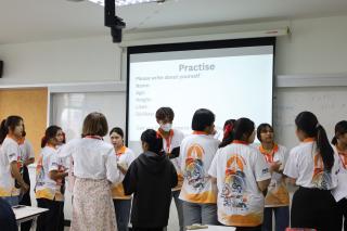 16. Day 2 English Cultural Exchange Camp