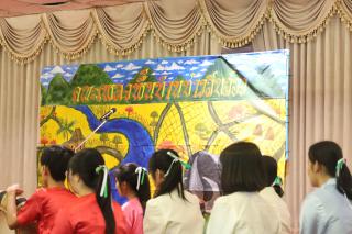 9. การแสดงพื้นบ้านของนักศึกษาภาษาไทย