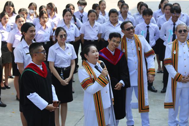 2. บรรยากาศงานซ้อมรับปริญญา บัณฑิตคณะครุศาสตร์