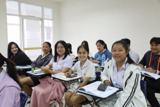 209. Day 1 โครงการพัฒนาทักษะด้านภาษาอังกฤษ สำหรับนักศึกษาครู