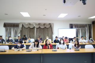 18. ประชุมคณาจารย์เพื่อเตรียมการจัดงานปัจฉิมนักศึกษาครุศาสตรบัณฑิต