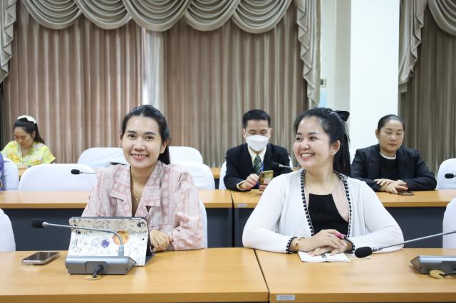 4. การประชุมตัวแทนหลักสูตรเพื่อทำความเข้าใจแนวทางการรับรองปริญญาและประกาศนียบัตรทางการศึกษาตามมาตรฐานวิชาชีพ