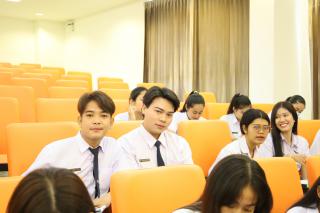 10. ติวสอบวิชาเอกสำหรับนักศึกษาโปรแกรมวิชาภาษาไทย