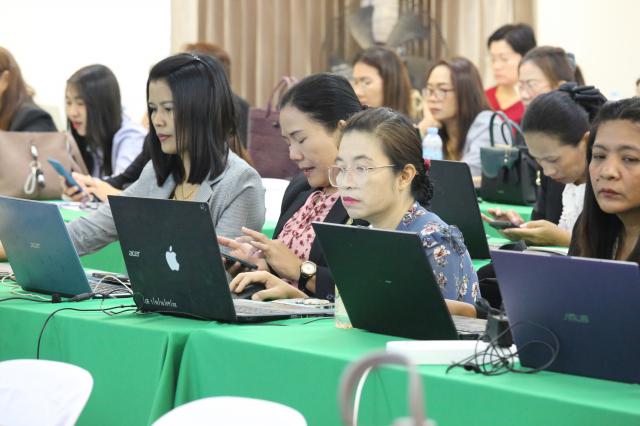 4. กิจกรรมอบรมเชิงปฏิบัติการการออกแบบนวัตกรรมสู่การวิจัยในชั้นเรียน