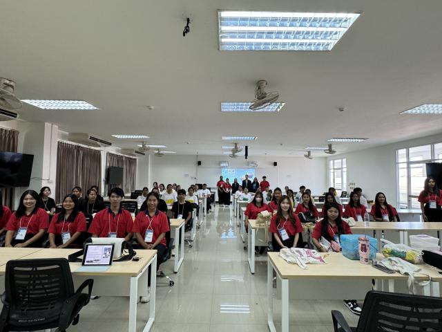 3. กิจกรรมเตรียมความพร้อมนักศึกษาปี 1 โปรแกรมวิชาวิทยาศาสตร์ทั่วไป