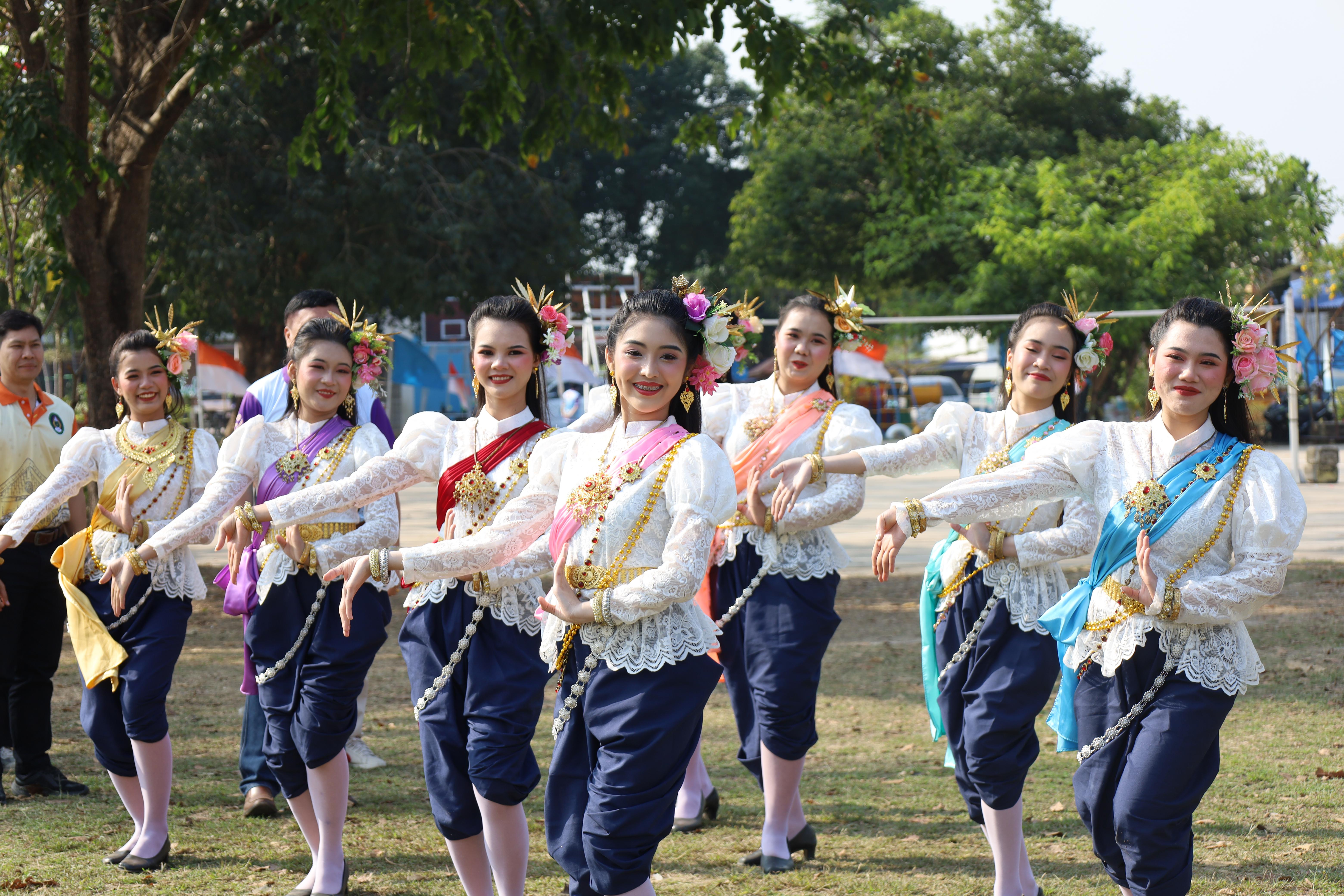 110. พิธีปิดและพิธีมอบธงค่ายจิตอาสาครุศาสตร์สัมพันธ์ 8 มหาวิทยาลัยราชภัฏภาคเหนือ ครั้งที่ 9