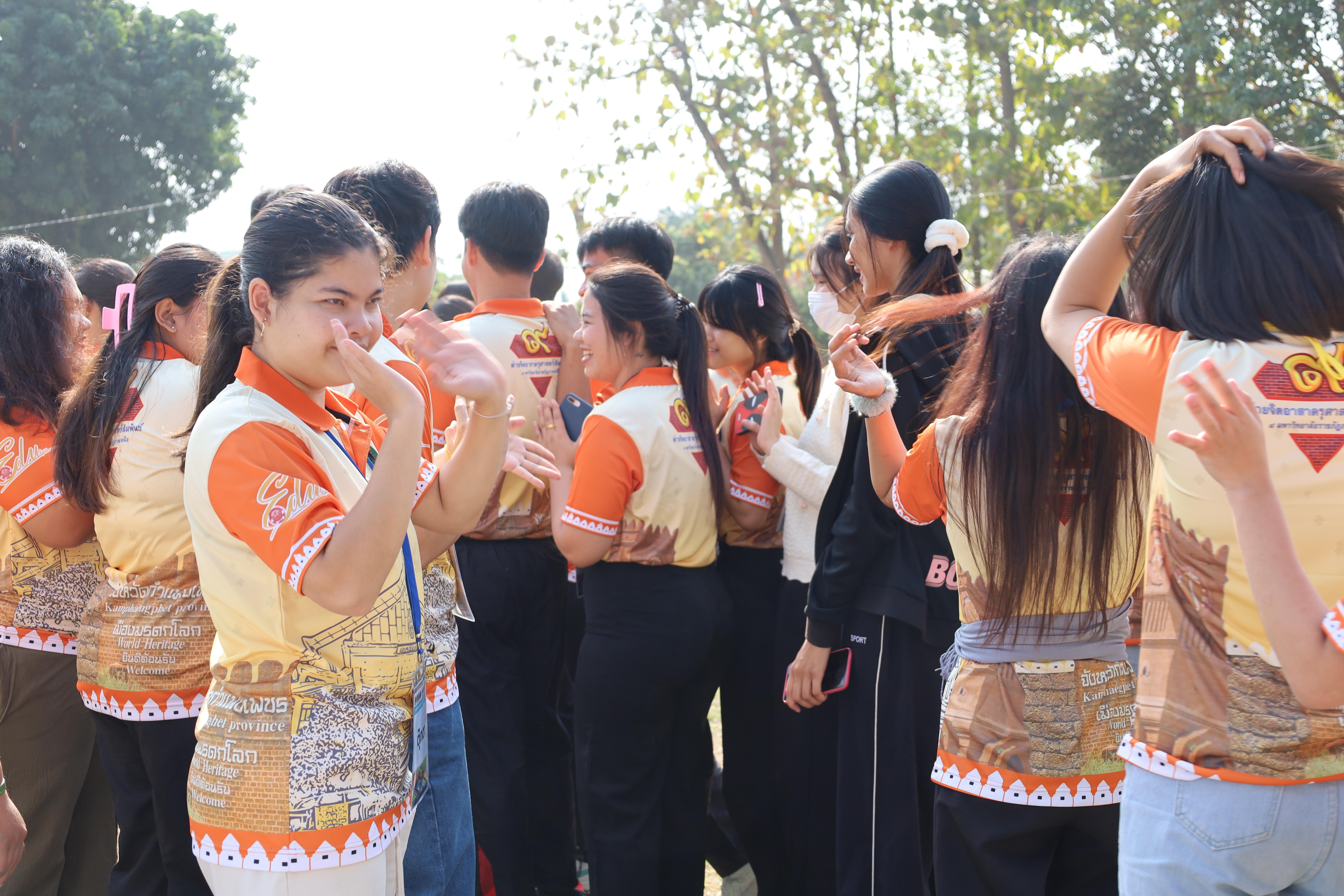 184. พิธีปิดและพิธีมอบธงค่ายจิตอาสาครุศาสตร์สัมพันธ์ 8 มหาวิทยาลัยราชภัฏภาคเหนือ ครั้งที่ 9