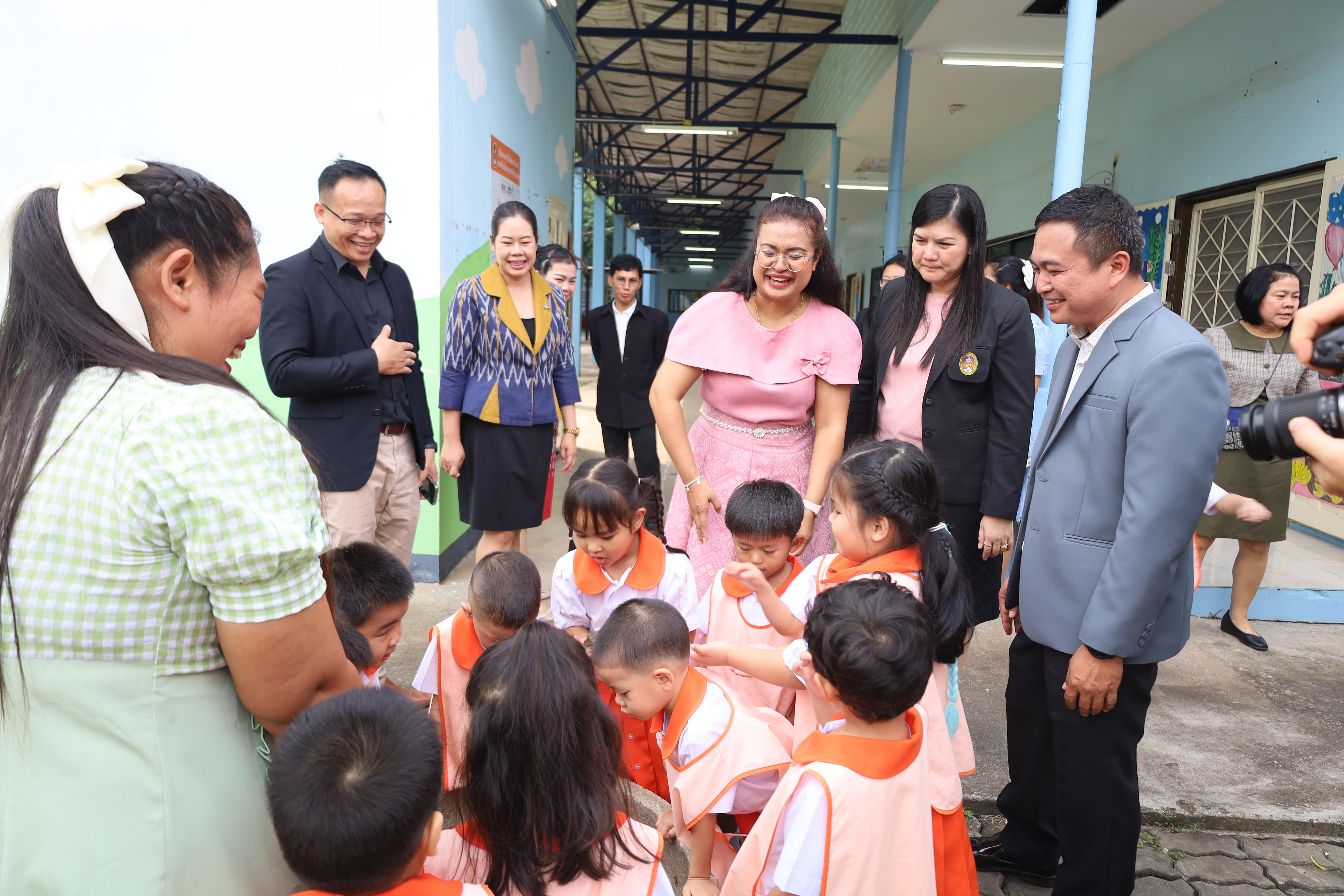206. การตรวจประเมินคุณภาพการศึกษาโรงเรียนอนุบาลราชภัฏกำแพงเพชร