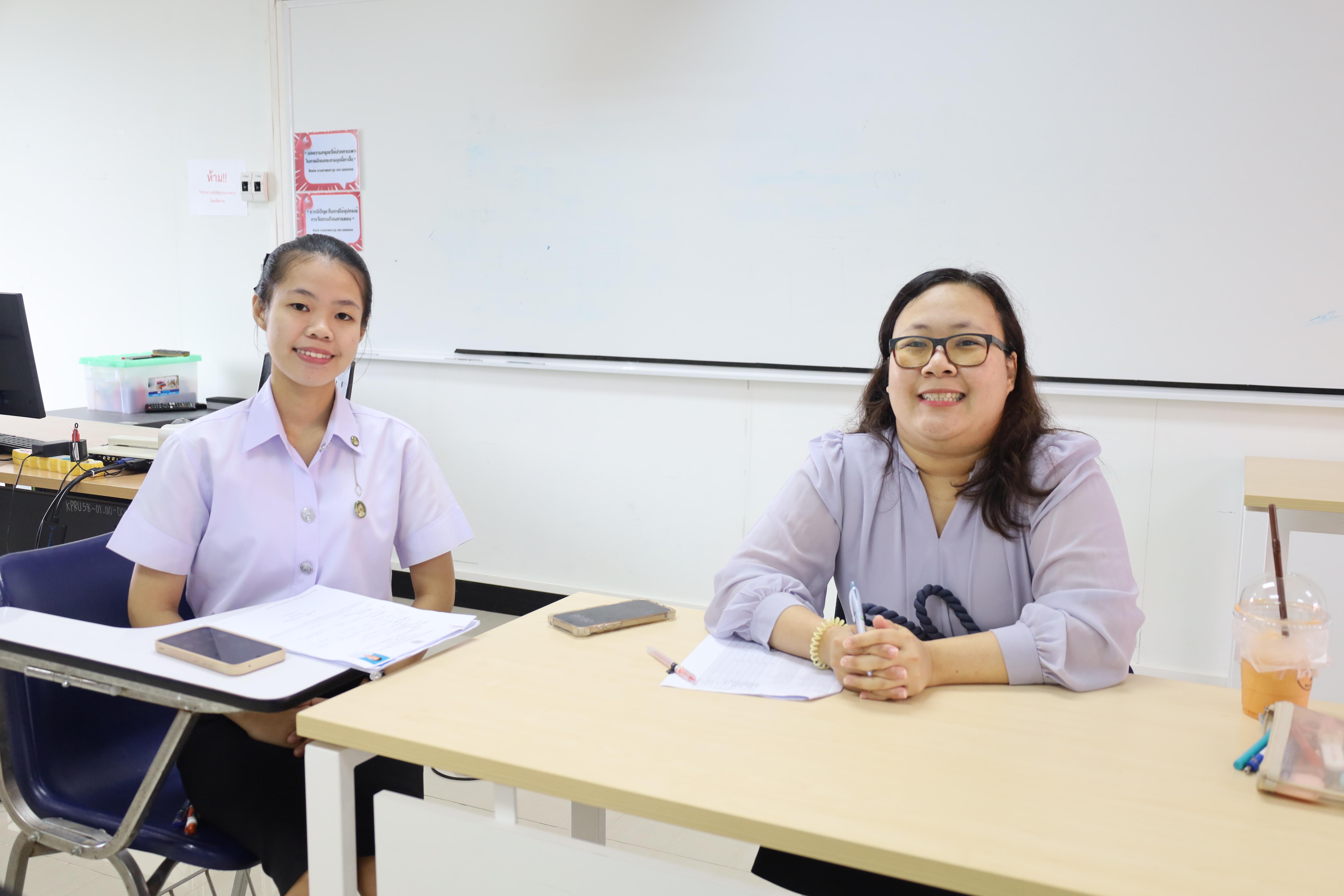 56. บรรยากาศการสอบสัมภาษณ์นักศึกษารอบ 2