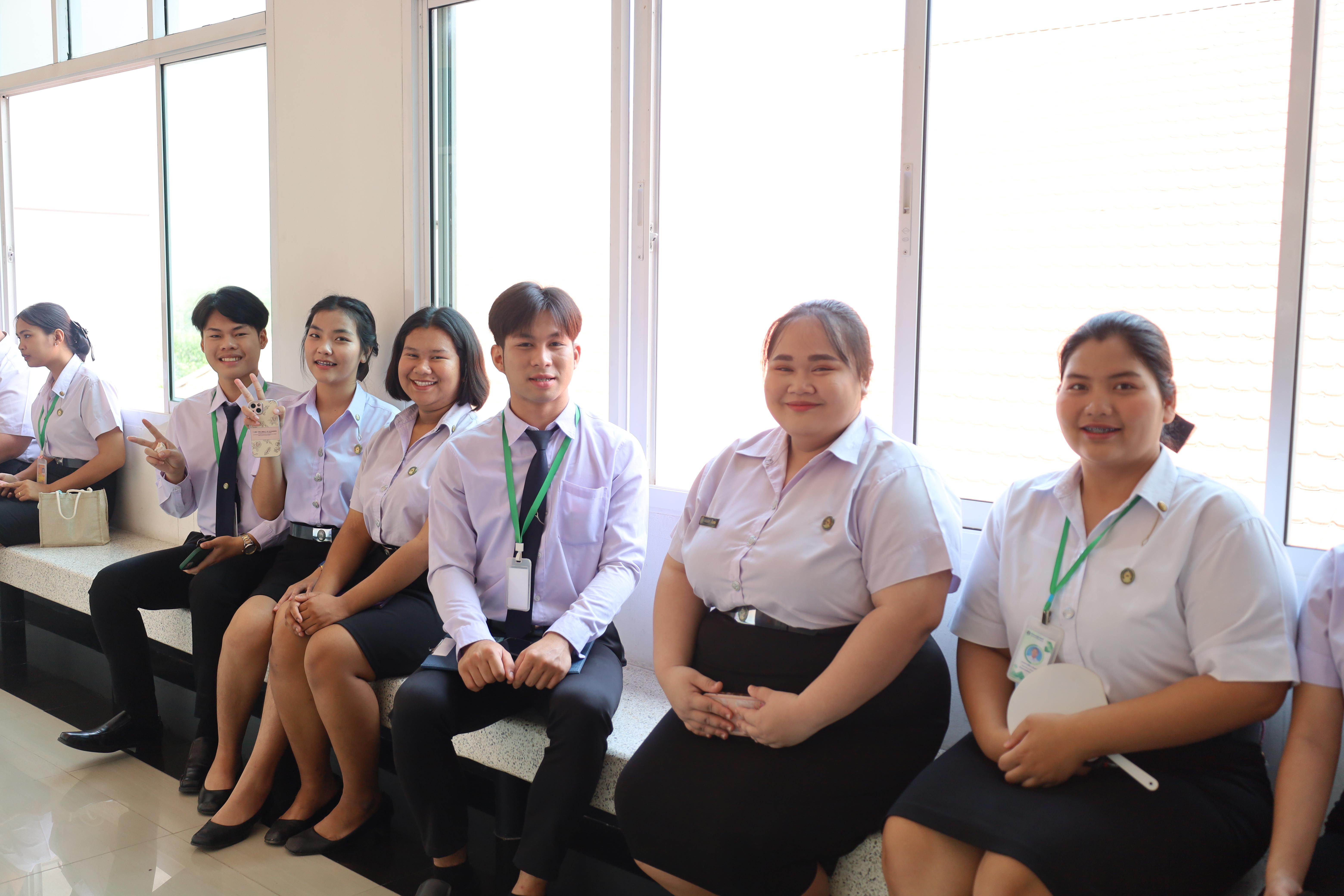 58. บรรยากาศการสอบสัมภาษณ์นักศึกษารอบ 2