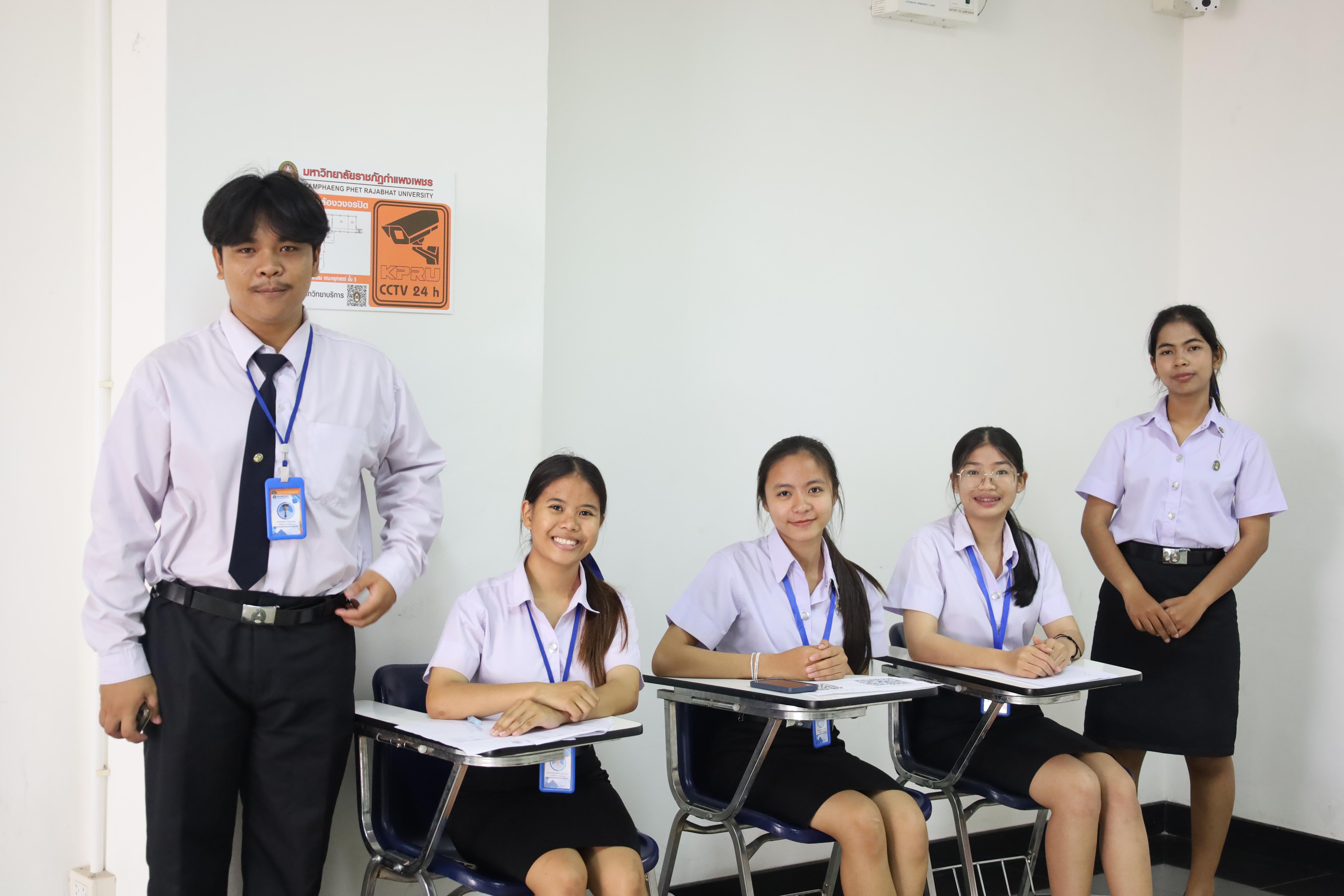 64. บรรยากาศการสอบสัมภาษณ์นักศึกษารอบ 2