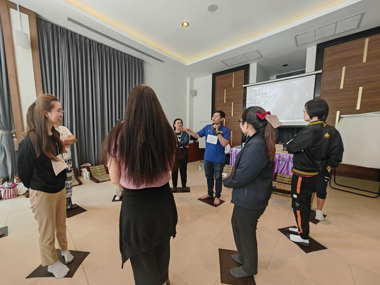 4. โครงการหยั่งรากจิตตปัญญาสู่สังคมแห่งความสุข
