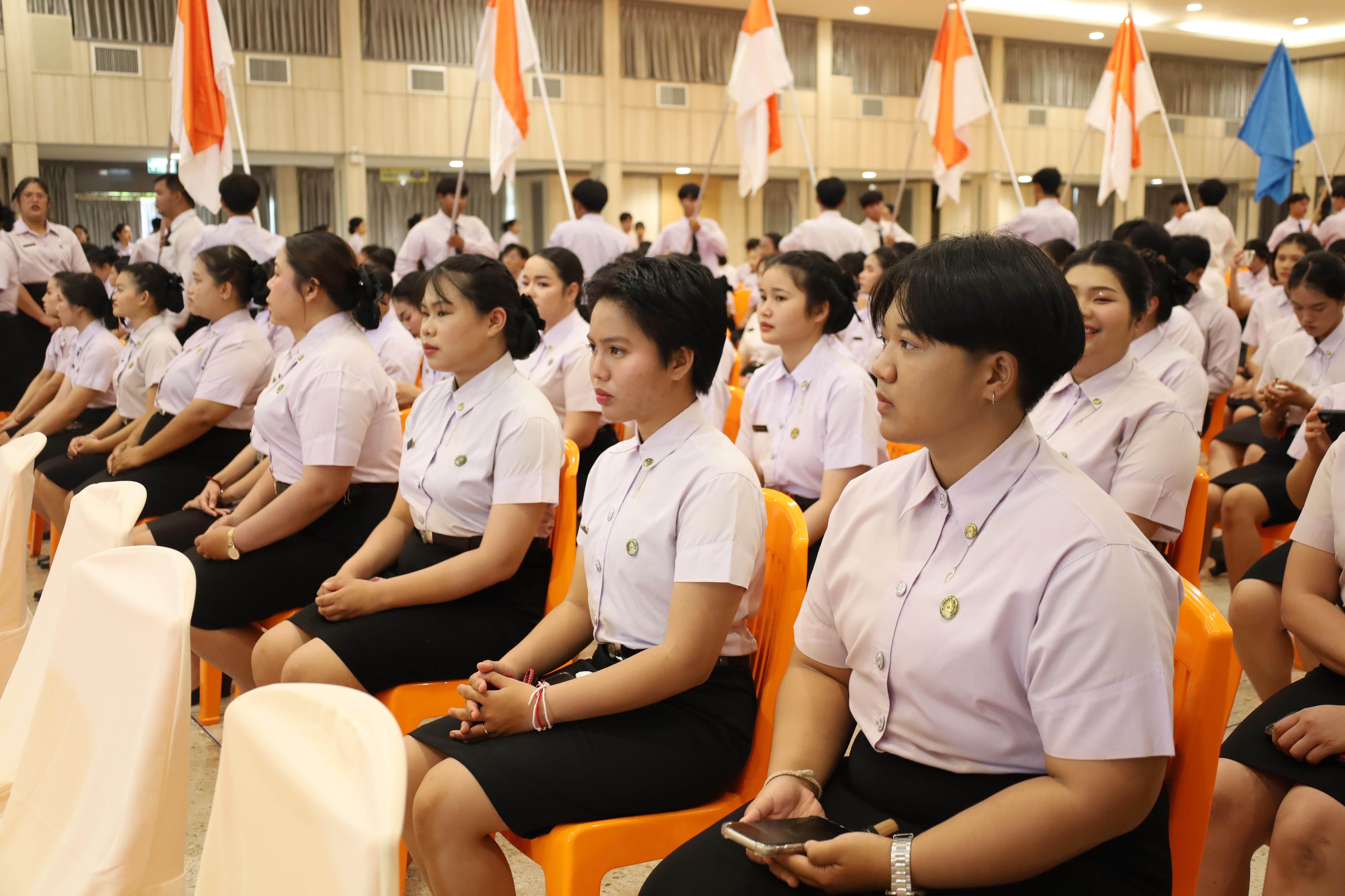 76. งานปัจฉิมนิเทศนักศึกษาหลักสูตรครุศาสตรบัณฑิต