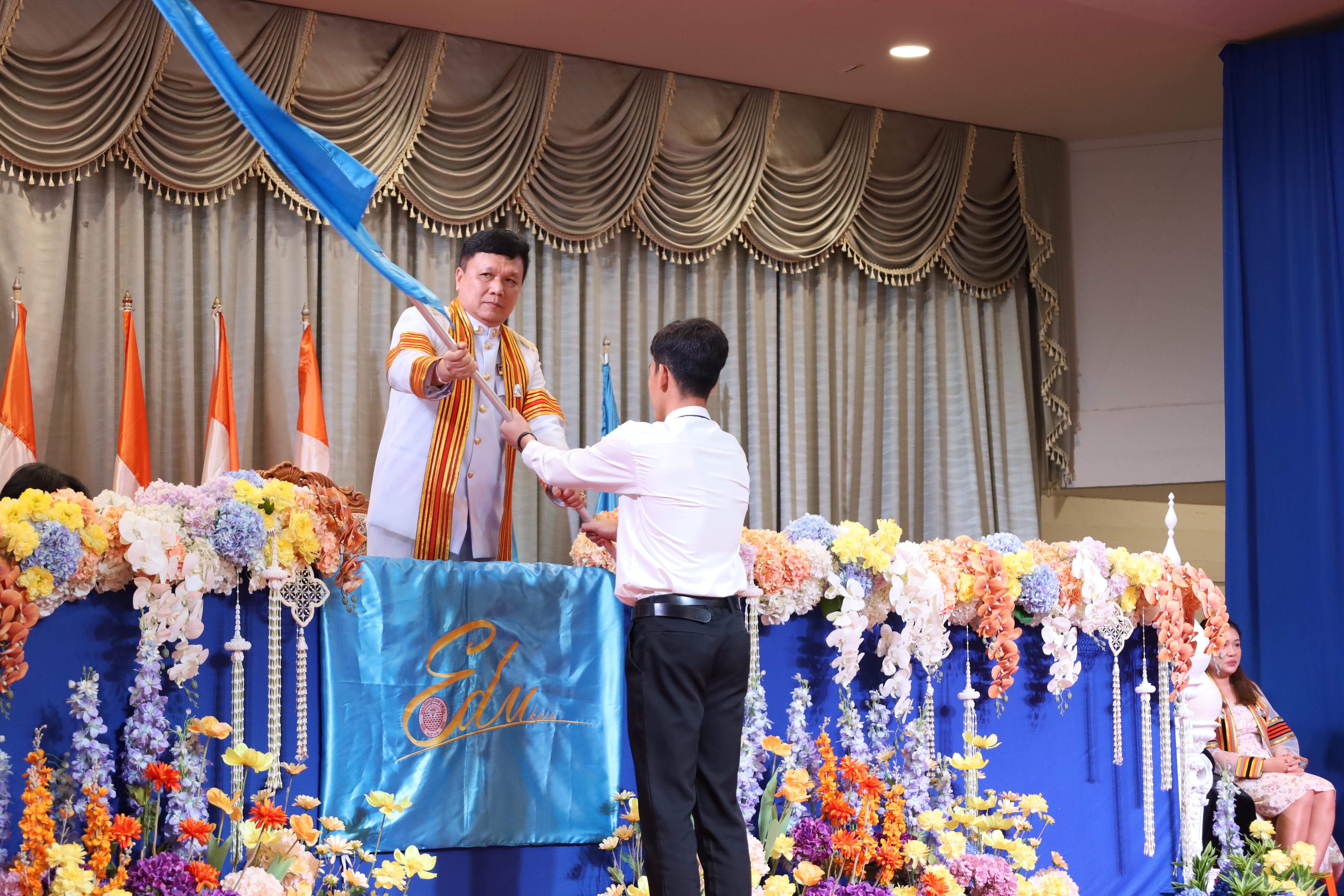 172. งานปัจฉิมนิเทศนักศึกษาหลักสูตรครุศาสตรบัณฑิต