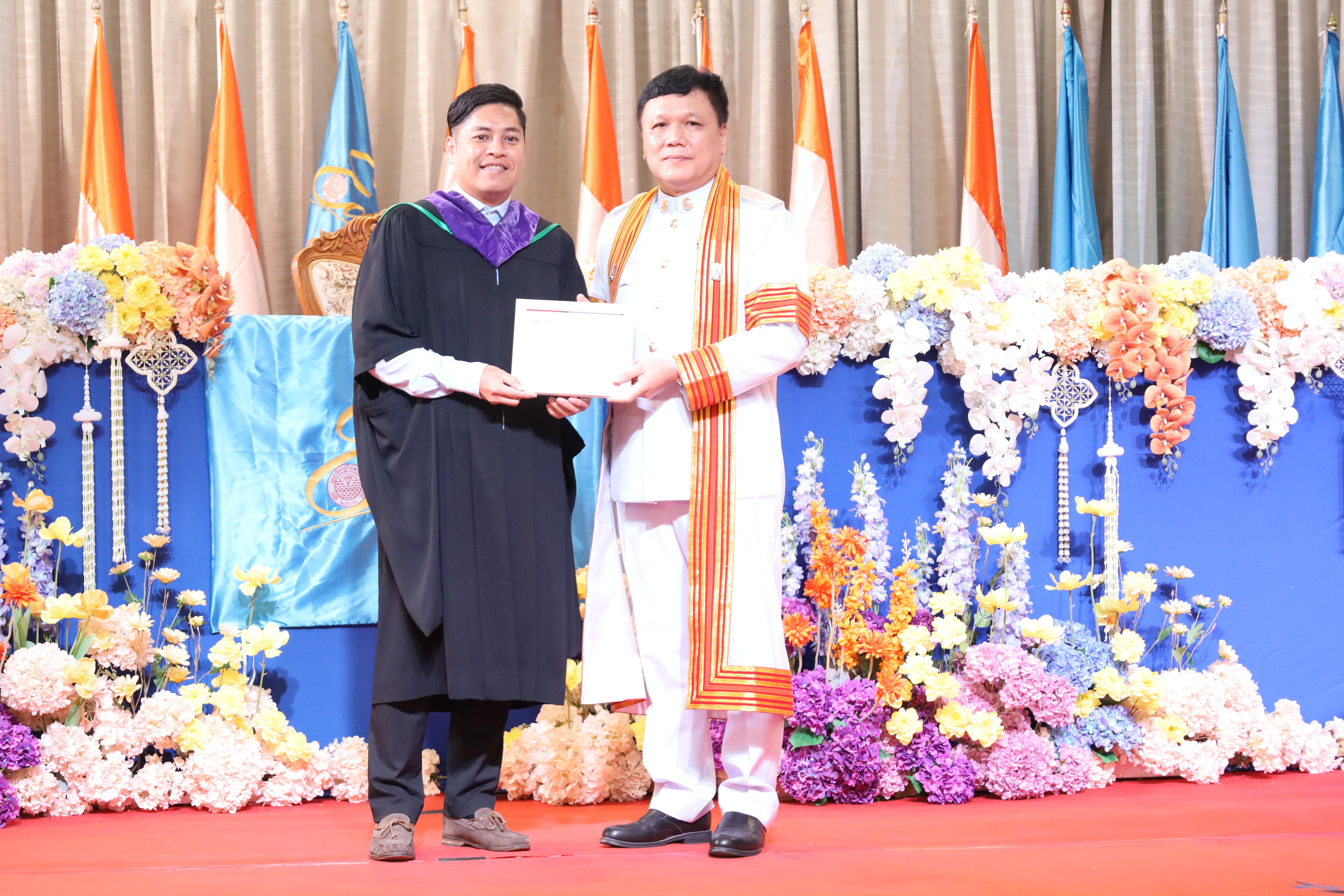 199. งานปัจฉิมนิเทศนักศึกษาหลักสูตรครุศาสตรบัณฑิต
