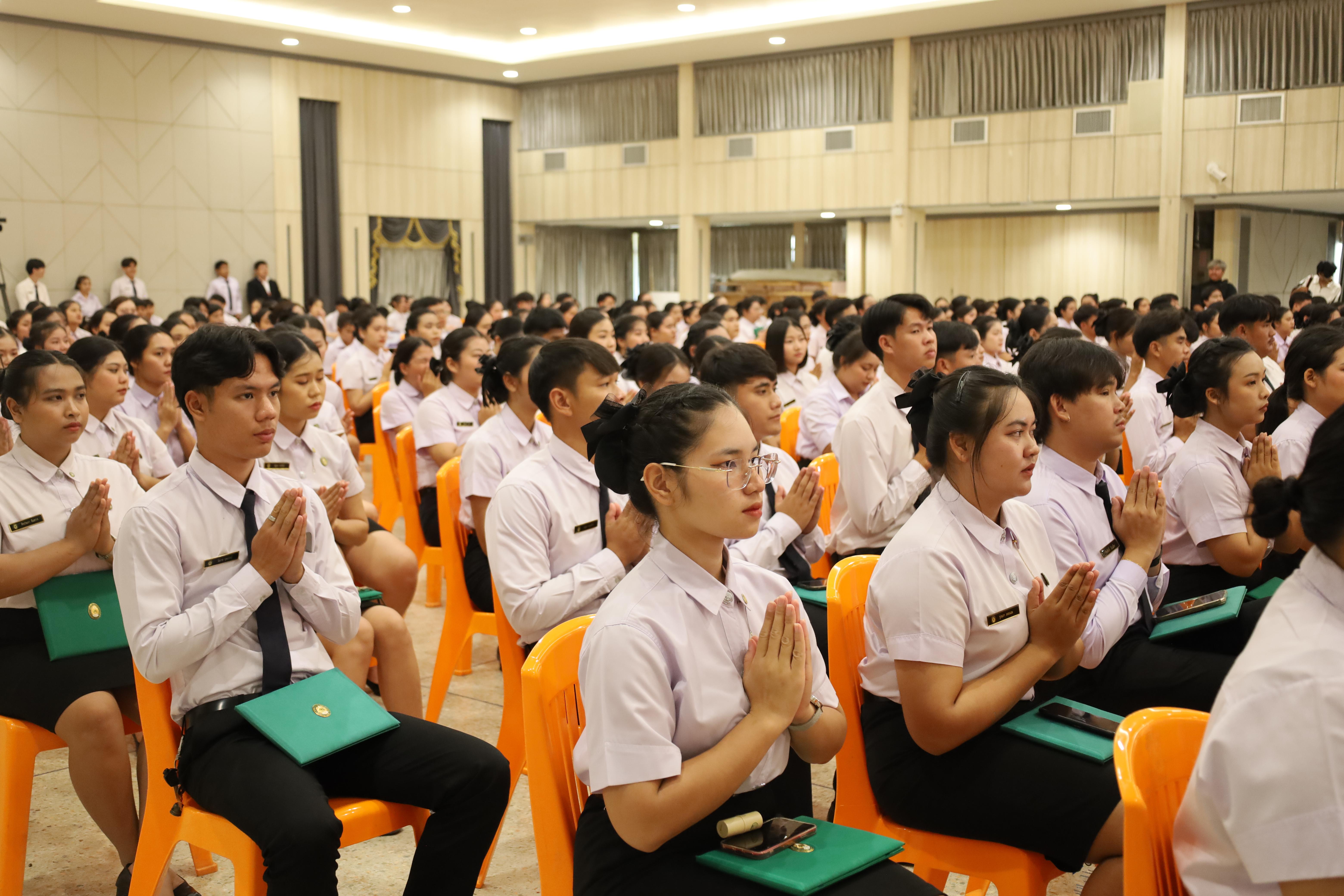 2029. งานปัจฉิมนิเทศนักศึกษาหลักสูตรครุศาสตรบัณฑิต
