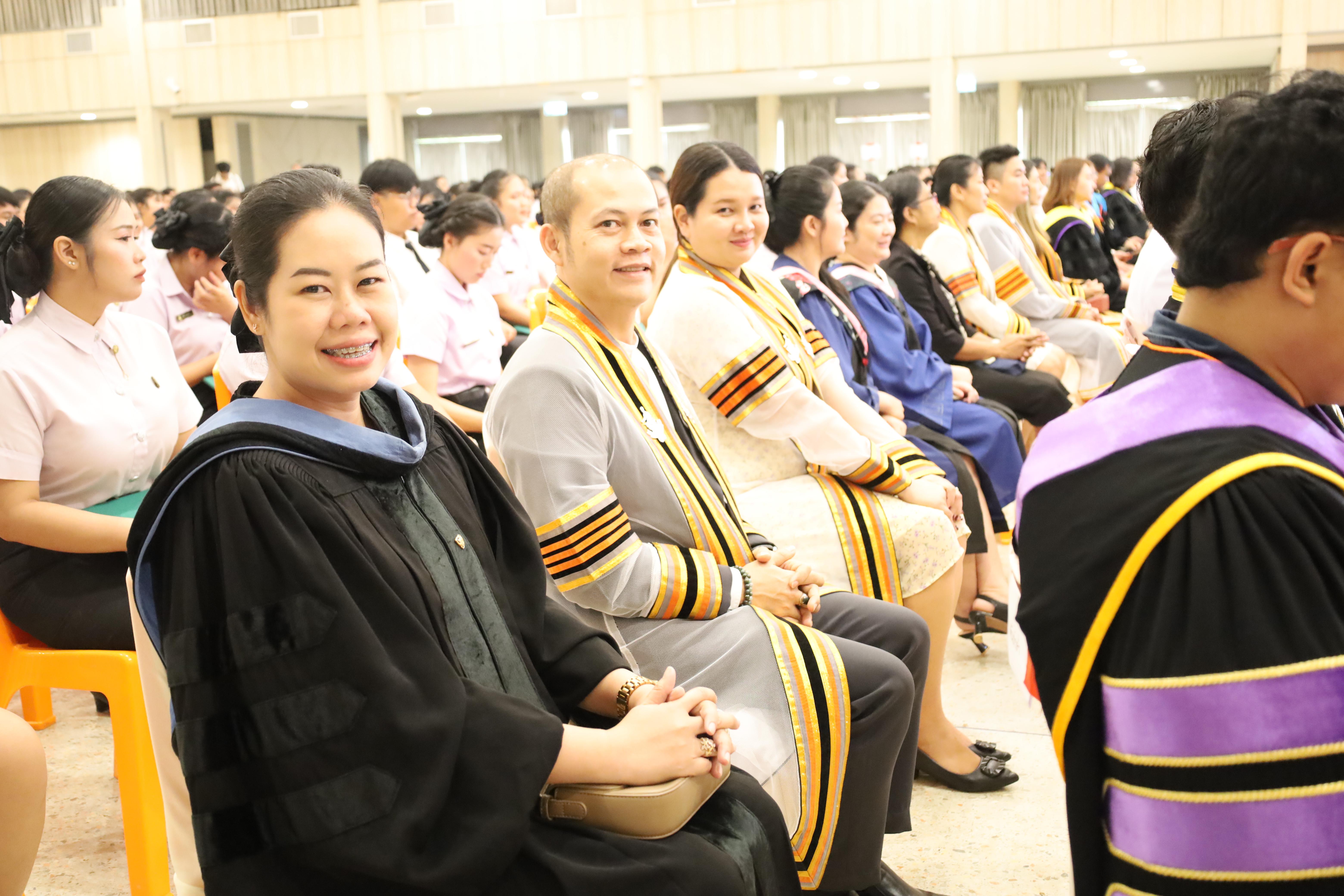 2036. งานปัจฉิมนิเทศนักศึกษาหลักสูตรครุศาสตรบัณฑิต