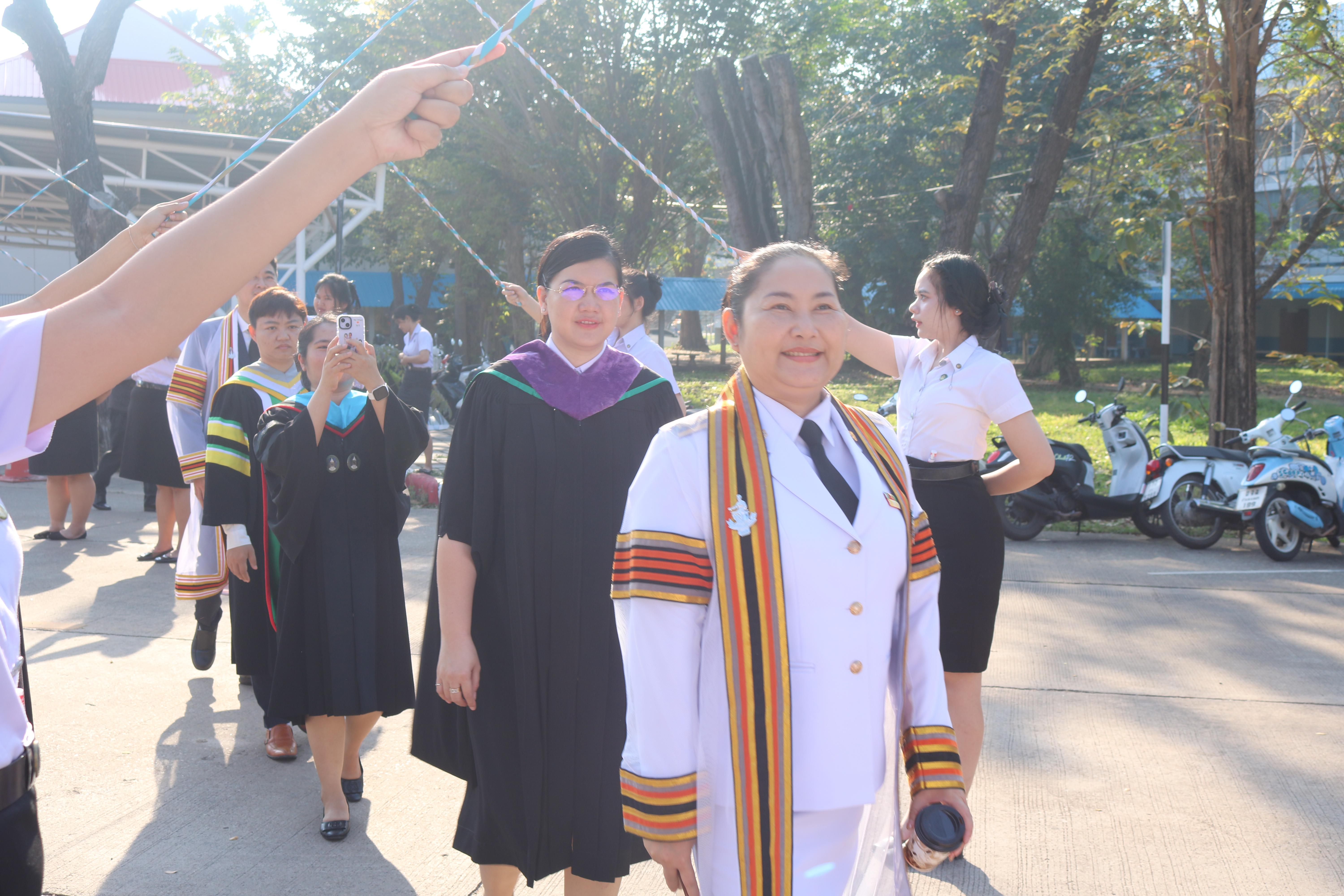97. งานปัจฉิมนิเทศนักศึกษาหลักสูตรครุศาสตรบัณฑิต อัลบั้ม2
