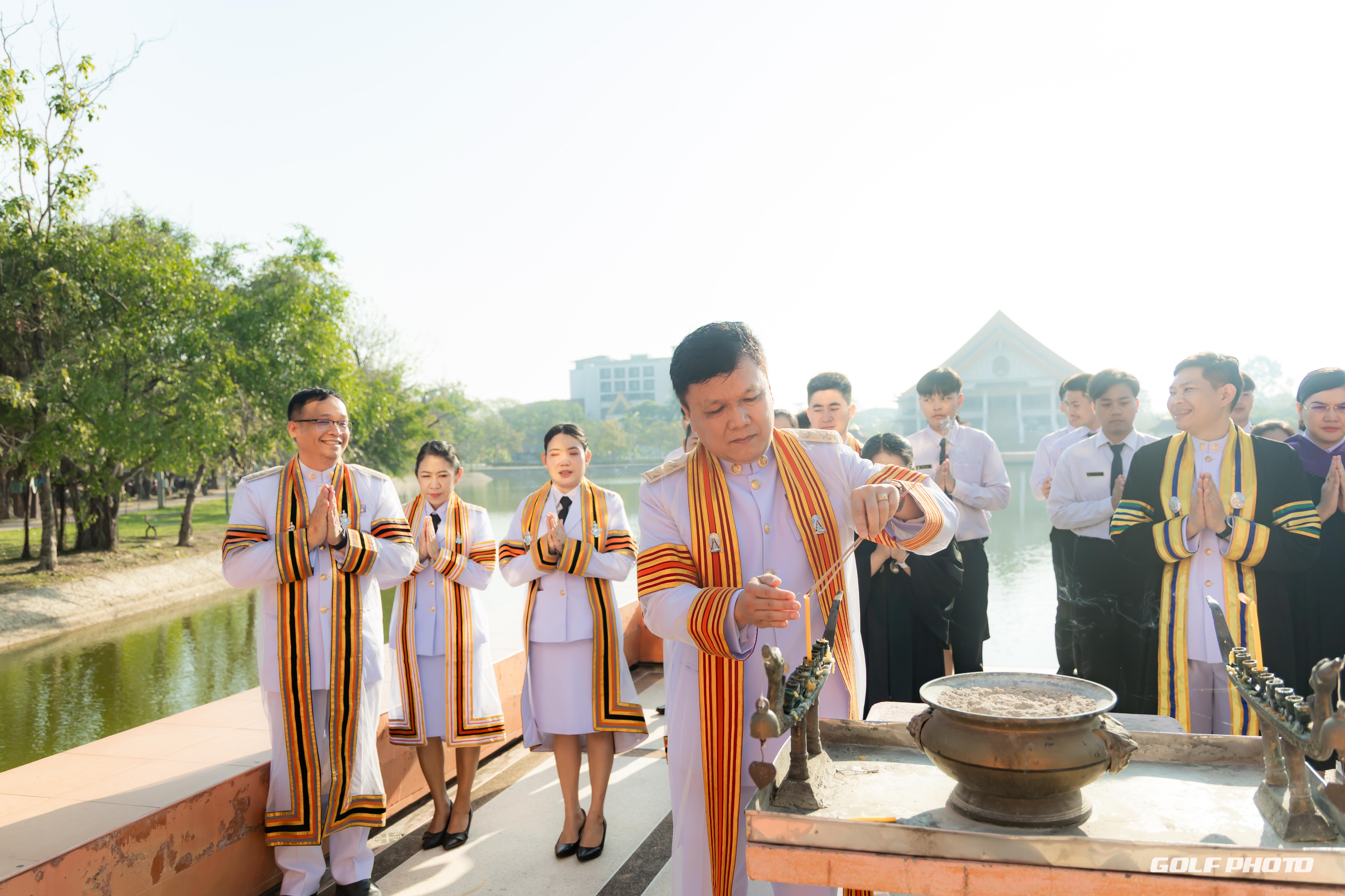 7. ประมวลภาพพิธีปัจฉิมนิเทศนักศึกษาหลักสูตรครุศาสตรบัณฑิต