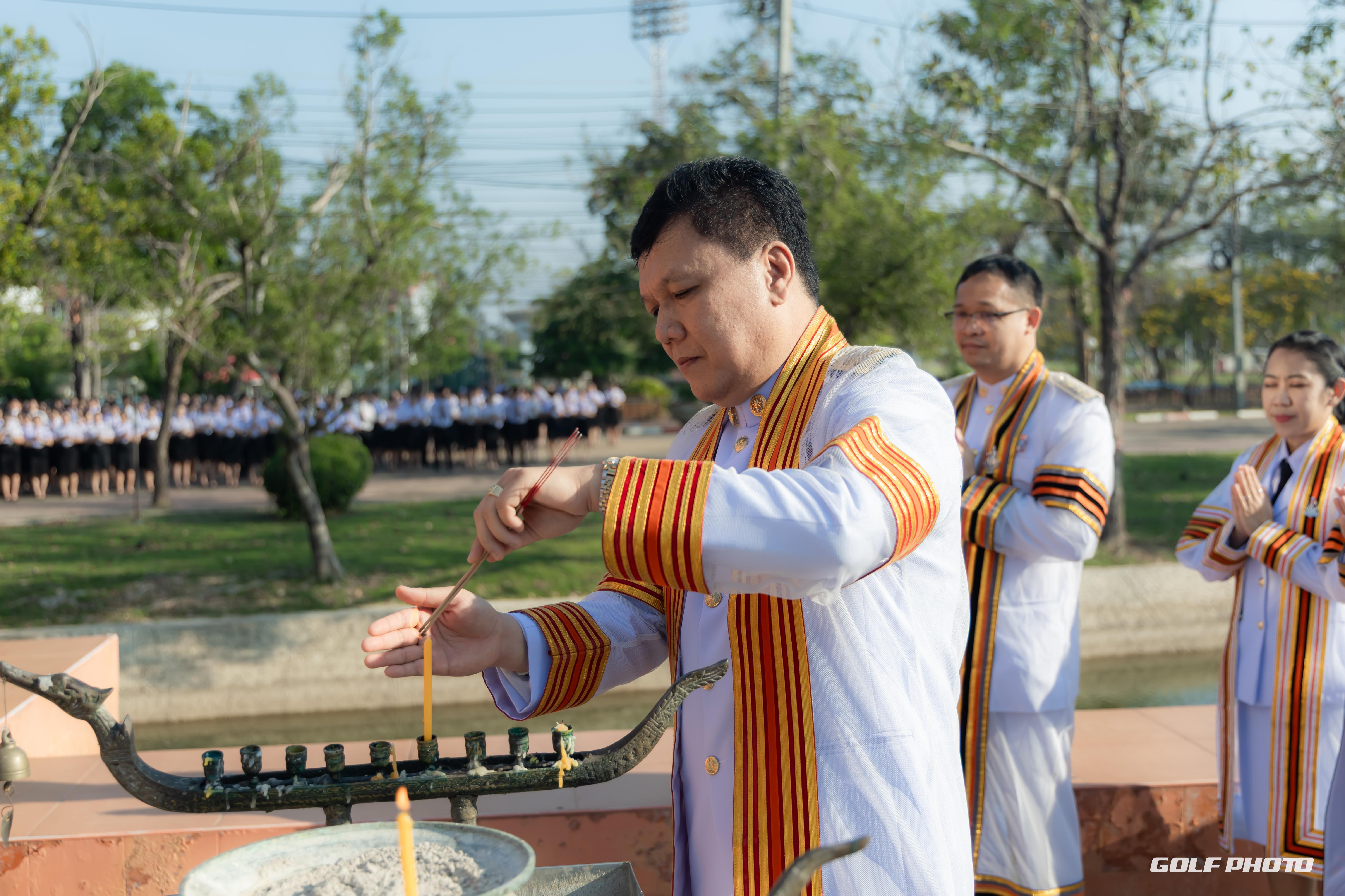 8. ประมวลภาพพิธีปัจฉิมนิเทศนักศึกษาหลักสูตรครุศาสตรบัณฑิต