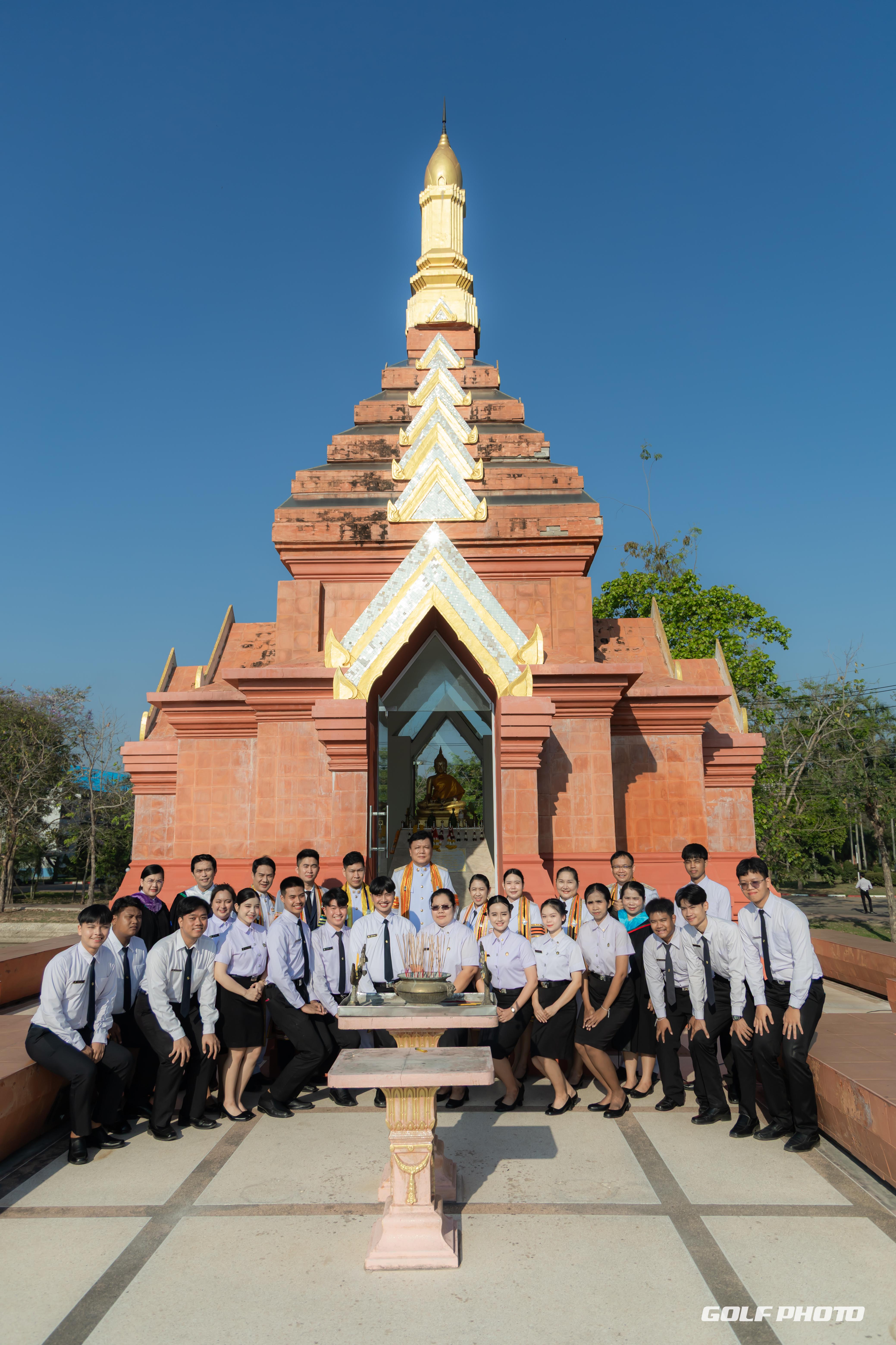 25. ประมวลภาพพิธีปัจฉิมนิเทศนักศึกษาหลักสูตรครุศาสตรบัณฑิต