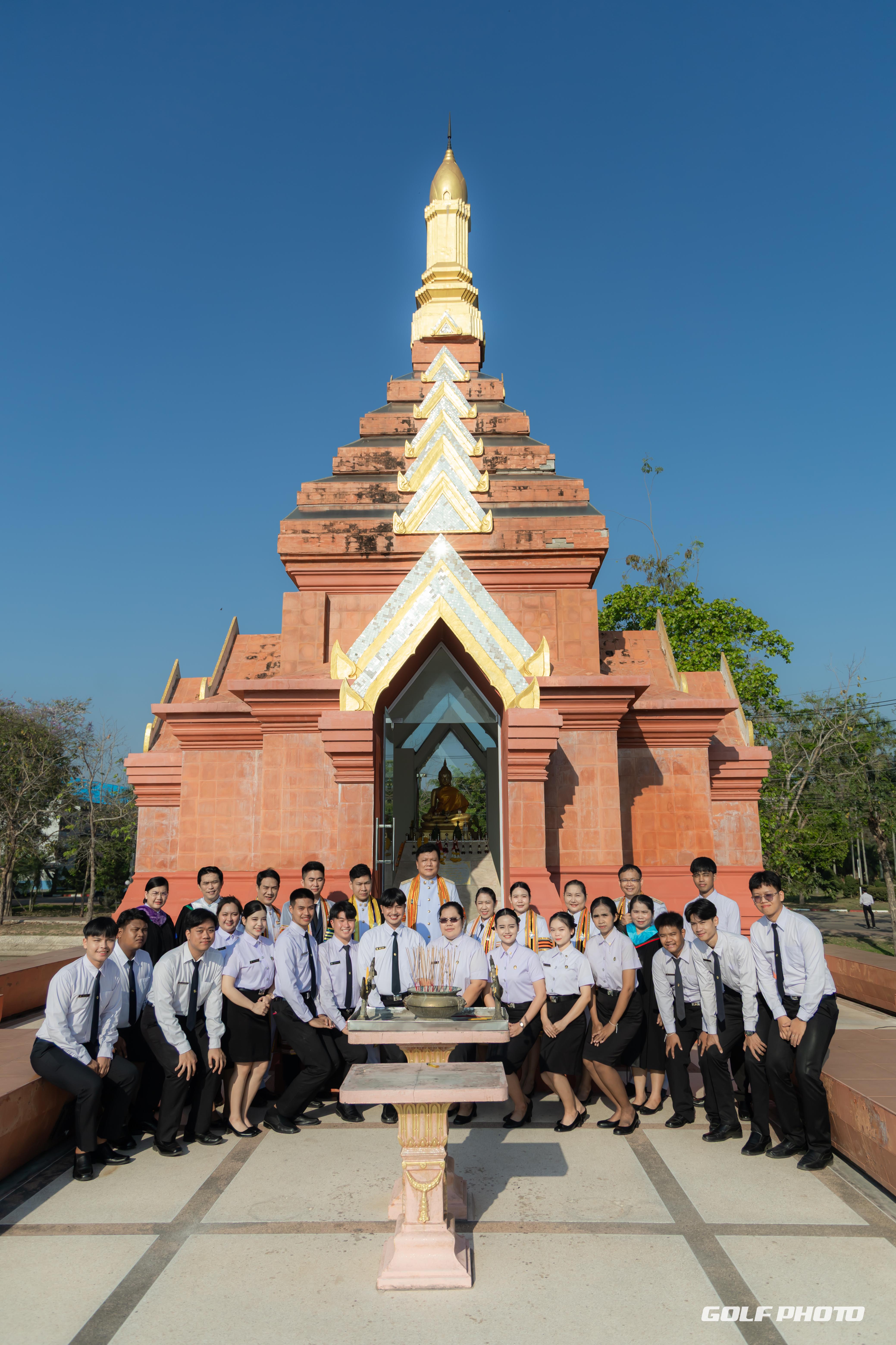 29. ประมวลภาพพิธีปัจฉิมนิเทศนักศึกษาหลักสูตรครุศาสตรบัณฑิต