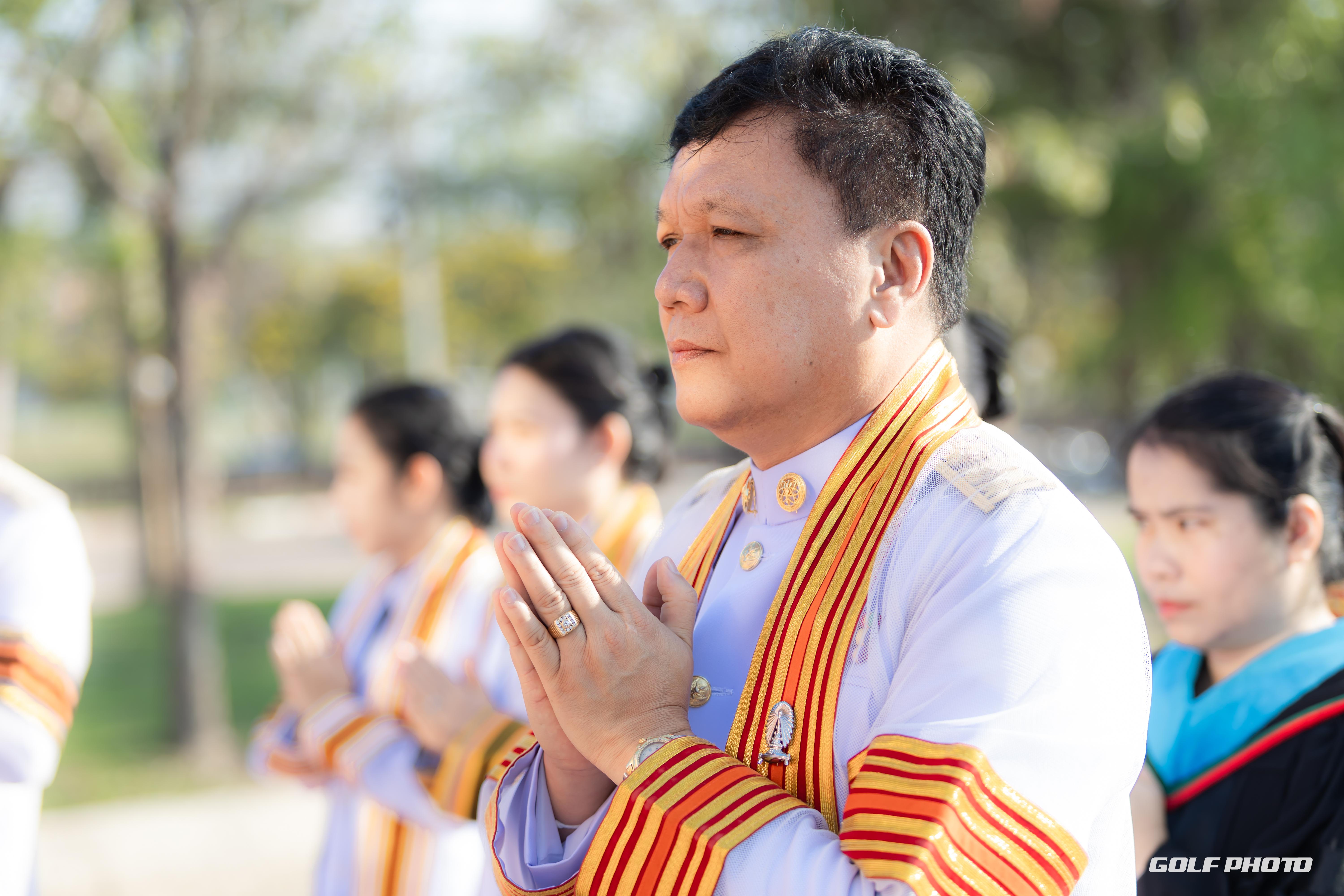 40. ประมวลภาพพิธีปัจฉิมนิเทศนักศึกษาหลักสูตรครุศาสตรบัณฑิต1