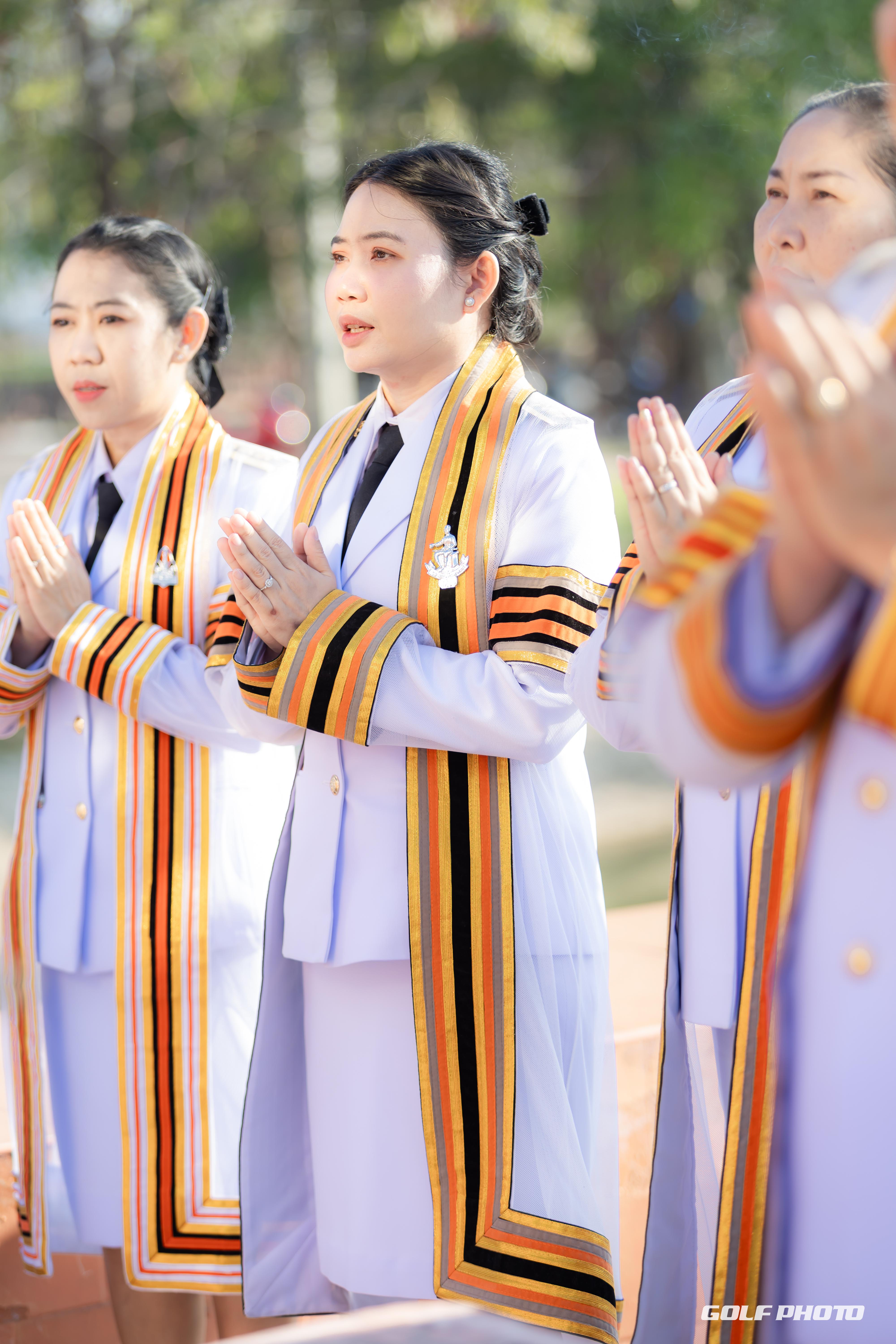 43. ประมวลภาพพิธีปัจฉิมนิเทศนักศึกษาหลักสูตรครุศาสตรบัณฑิต1
