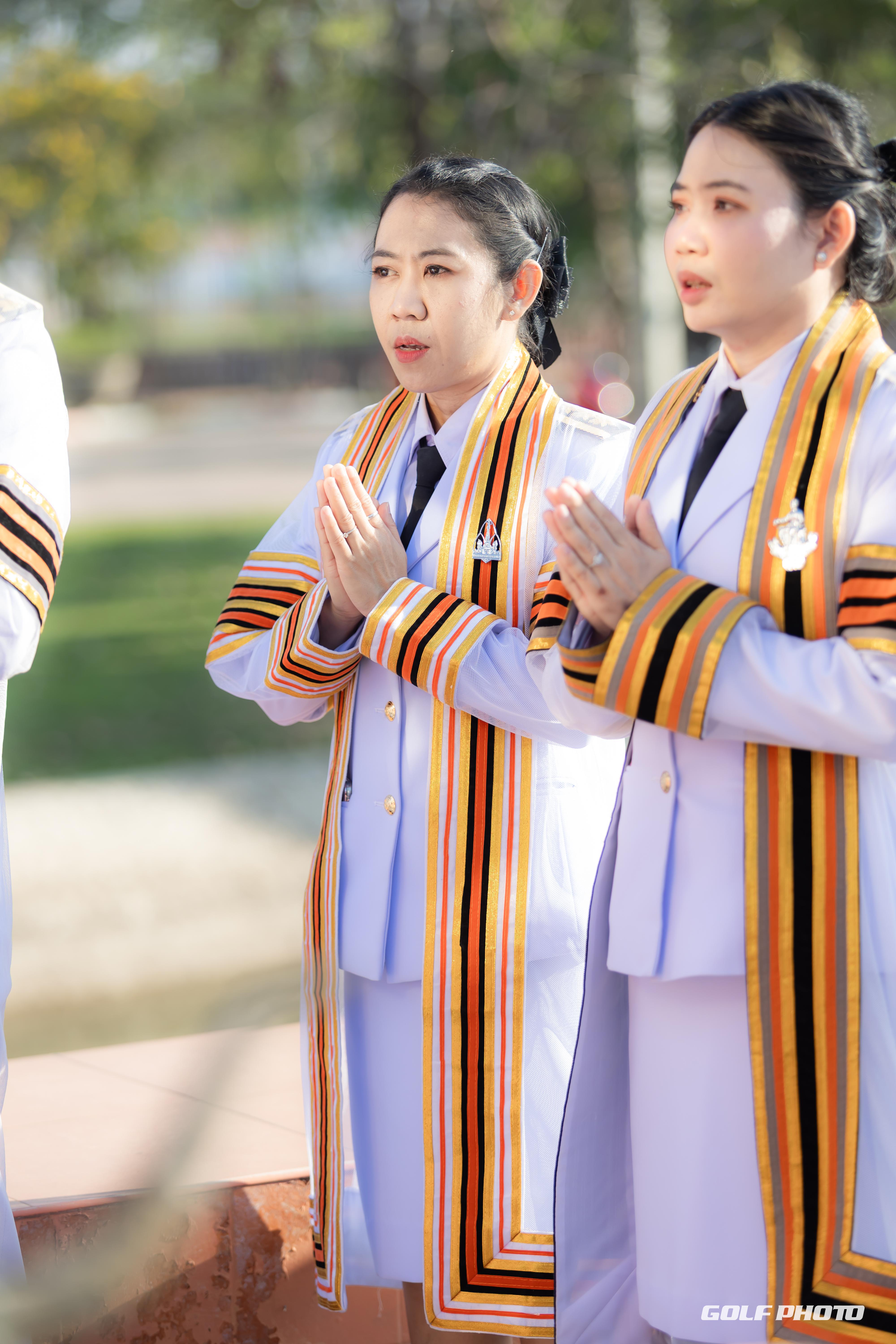 44. ประมวลภาพพิธีปัจฉิมนิเทศนักศึกษาหลักสูตรครุศาสตรบัณฑิต1