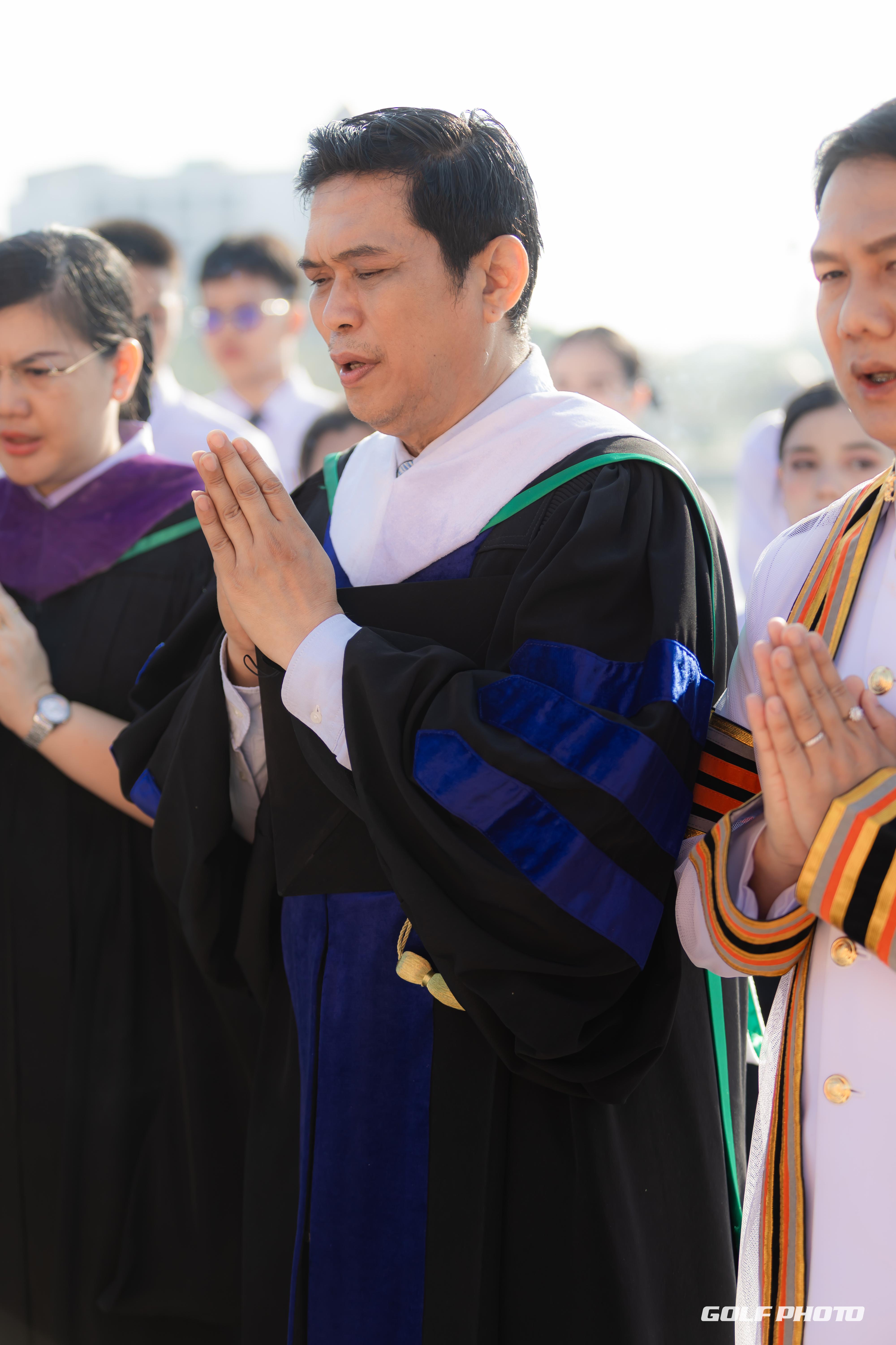 52. ประมวลภาพพิธีปัจฉิมนิเทศนักศึกษาหลักสูตรครุศาสตรบัณฑิต1