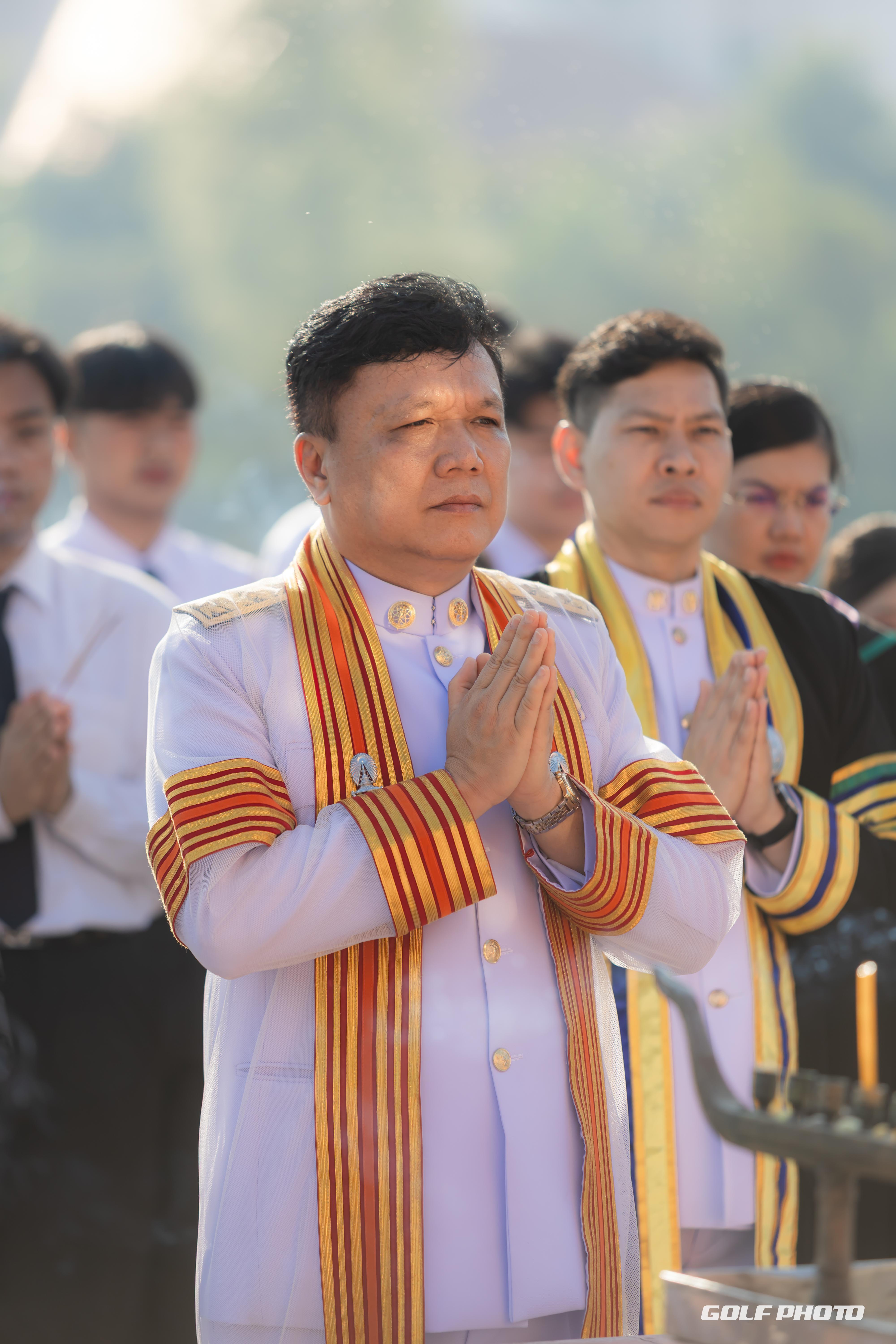 65. ประมวลภาพพิธีปัจฉิมนิเทศนักศึกษาหลักสูตรครุศาสตรบัณฑิต1